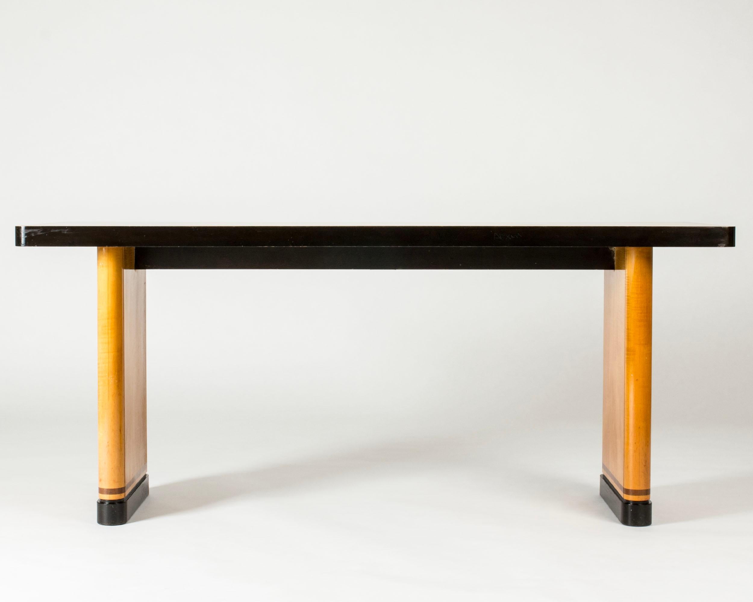 Élégante table de bibliothèque / salle à manger ou bureau des années 1930 par Axel Einar Hjorth, de la série 