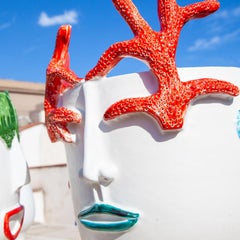 Vaso con testa di Corallina La ragazza che difende il mare