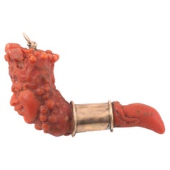 Corallum Rubrum Horn avec Bacchus Italie du Sud 19ème siècle