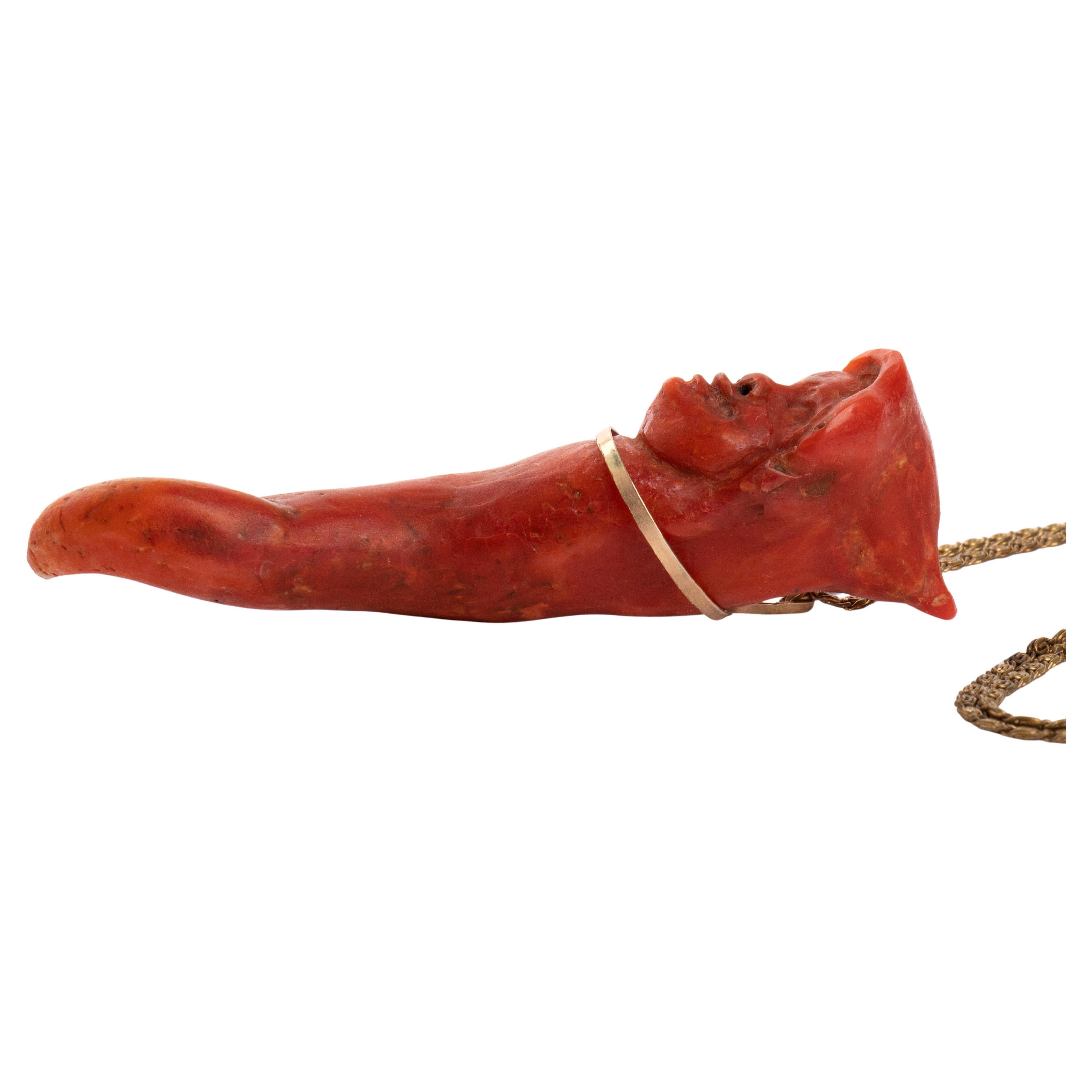 Corallum Rubrum Horn con O Munaciello Napoli XIX secolo In condizioni ottime in vendita a Firenze, IT