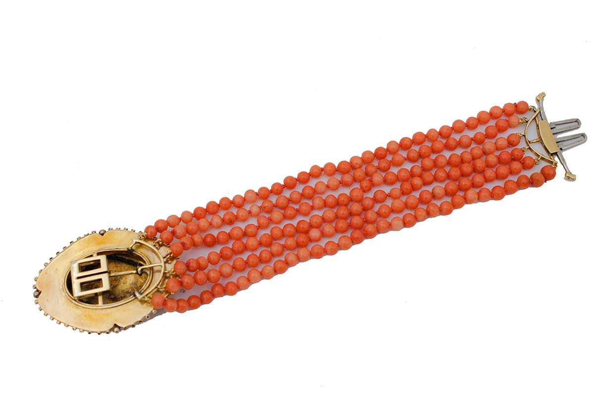 Retro Coral, Pearls, 18 Karat Yellow Gold Beaded Bracelet For Sale