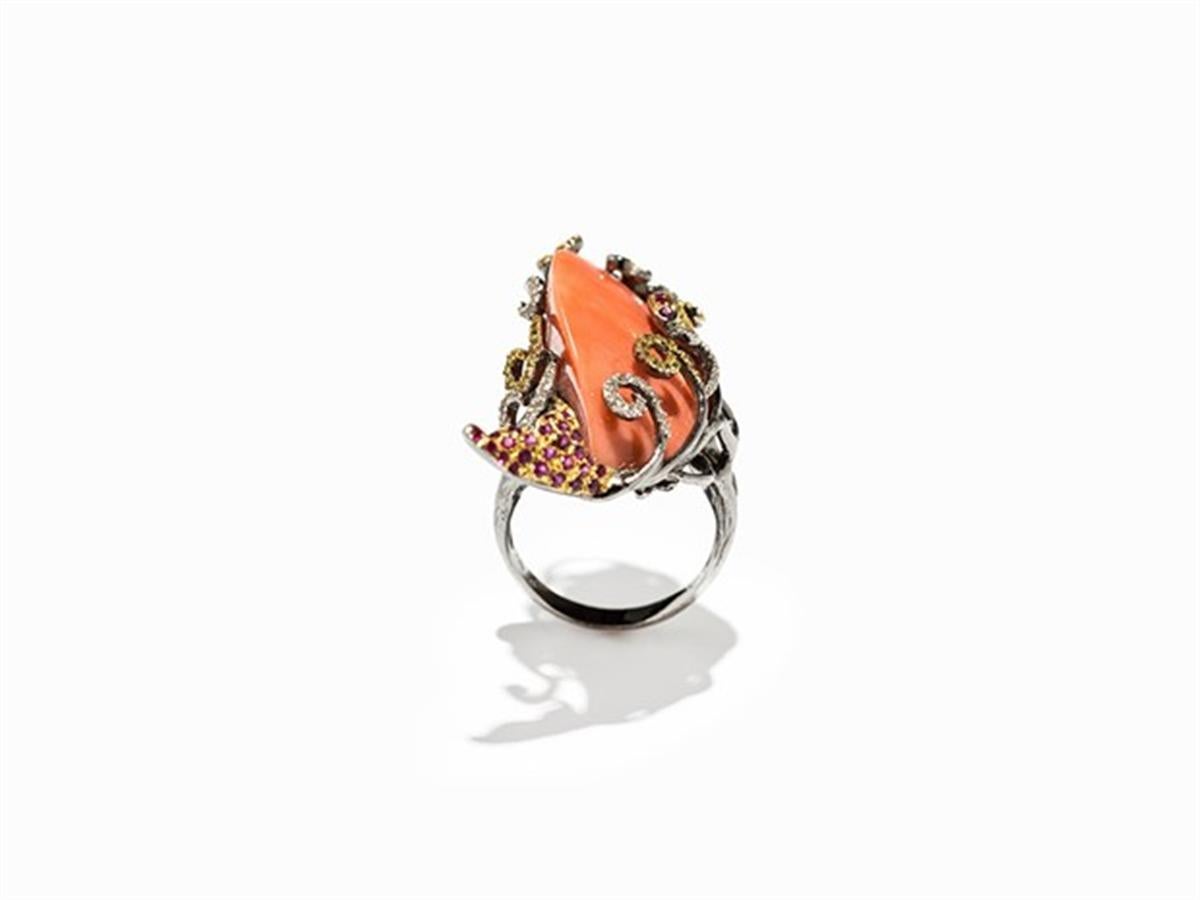 Art Nouveau Corals, Rubies and Sapphires Ring, 18 Karat Gold