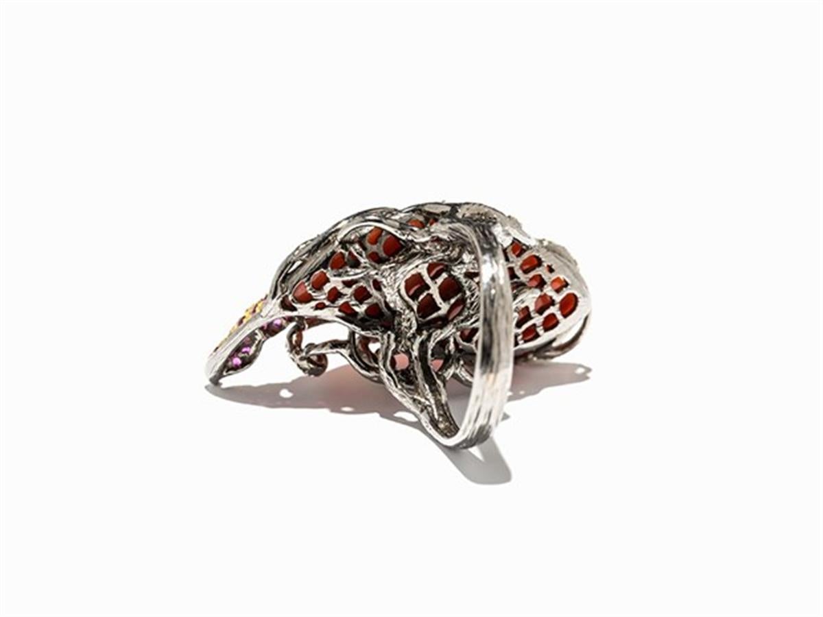 Corals, Rubies and Sapphires Ring, 18 Karat Gold 1