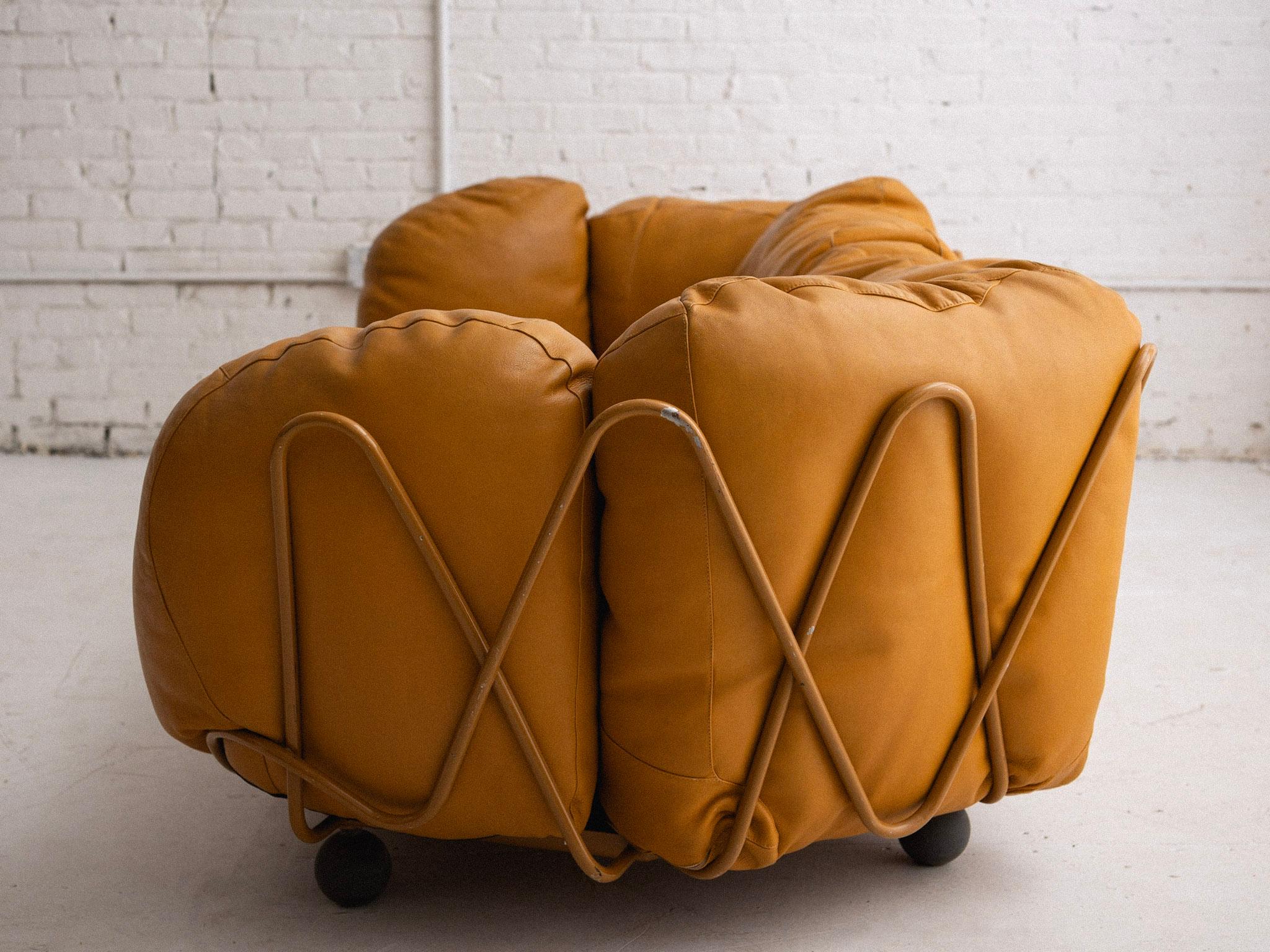 'Corbeille' Leather Sofa by Francesco Binfare for Edra 2