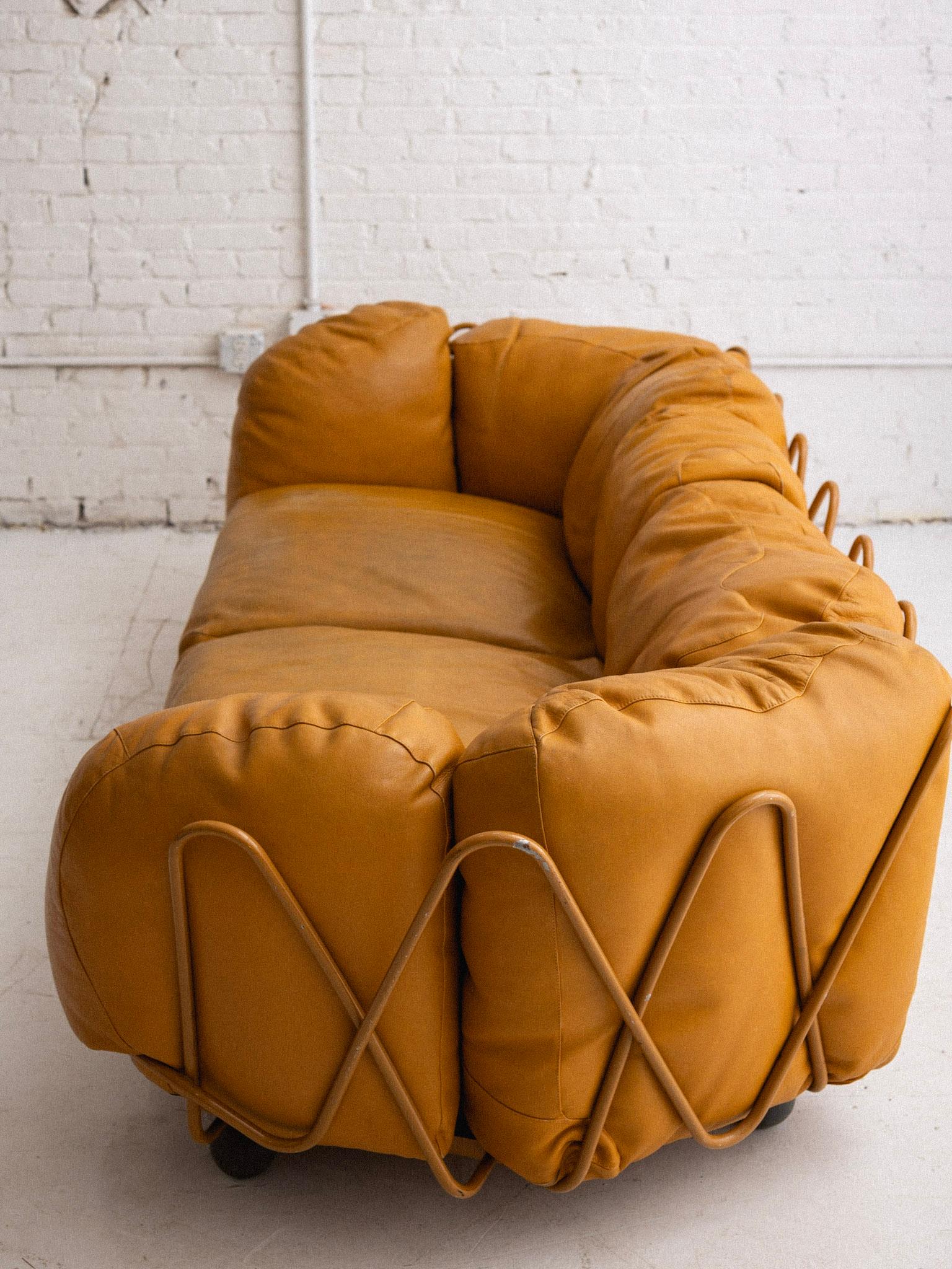 'Corbeille' Leather Sofa by Francesco Binfare for Edra 1