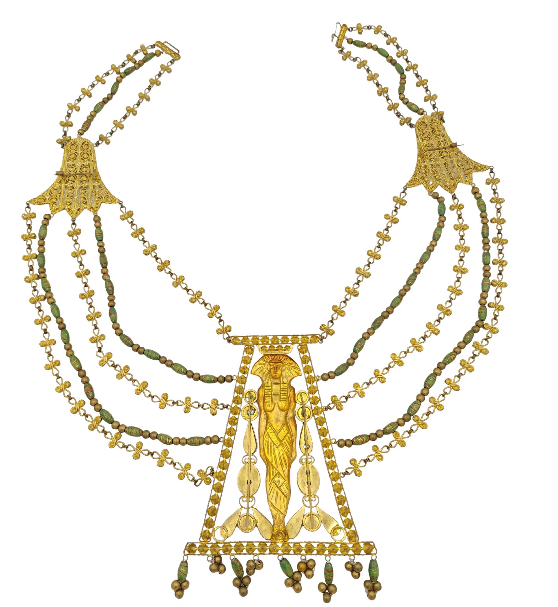 Conjunto de joyas egipcias de strass verde de traje de teatro de ópera Corbella Milano en venta 6
