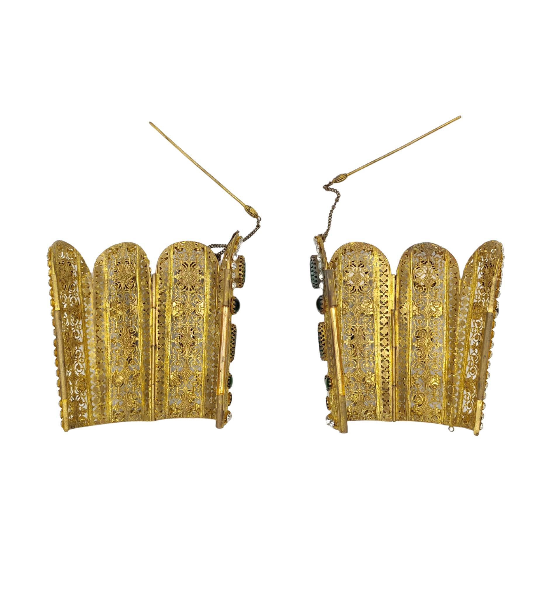 Conjunto de joyas egipcias de strass verde de traje de teatro de ópera Corbella Milano en venta 13