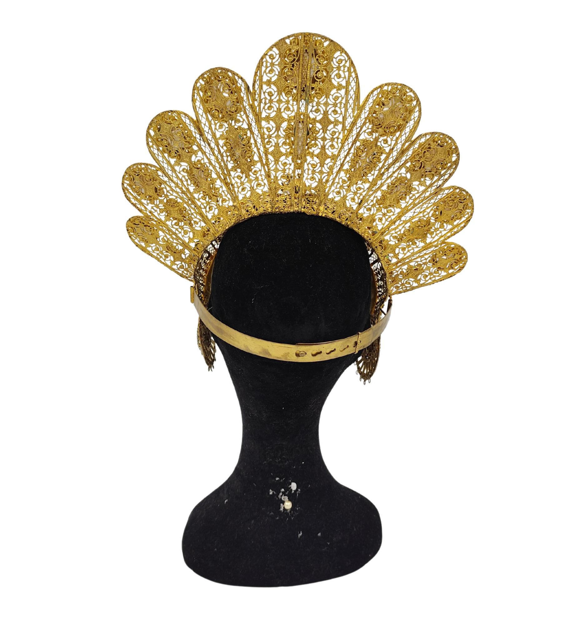 Conjunto de joyas egipcias de strass verde de traje de teatro de ópera Corbella Milano en venta 2