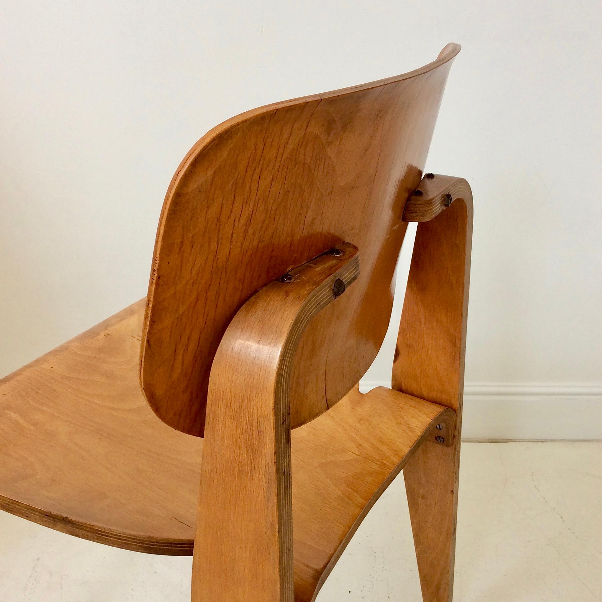 Mid-Century Modern Corbetta Rare Plywood Chair, circa 1956, Italy