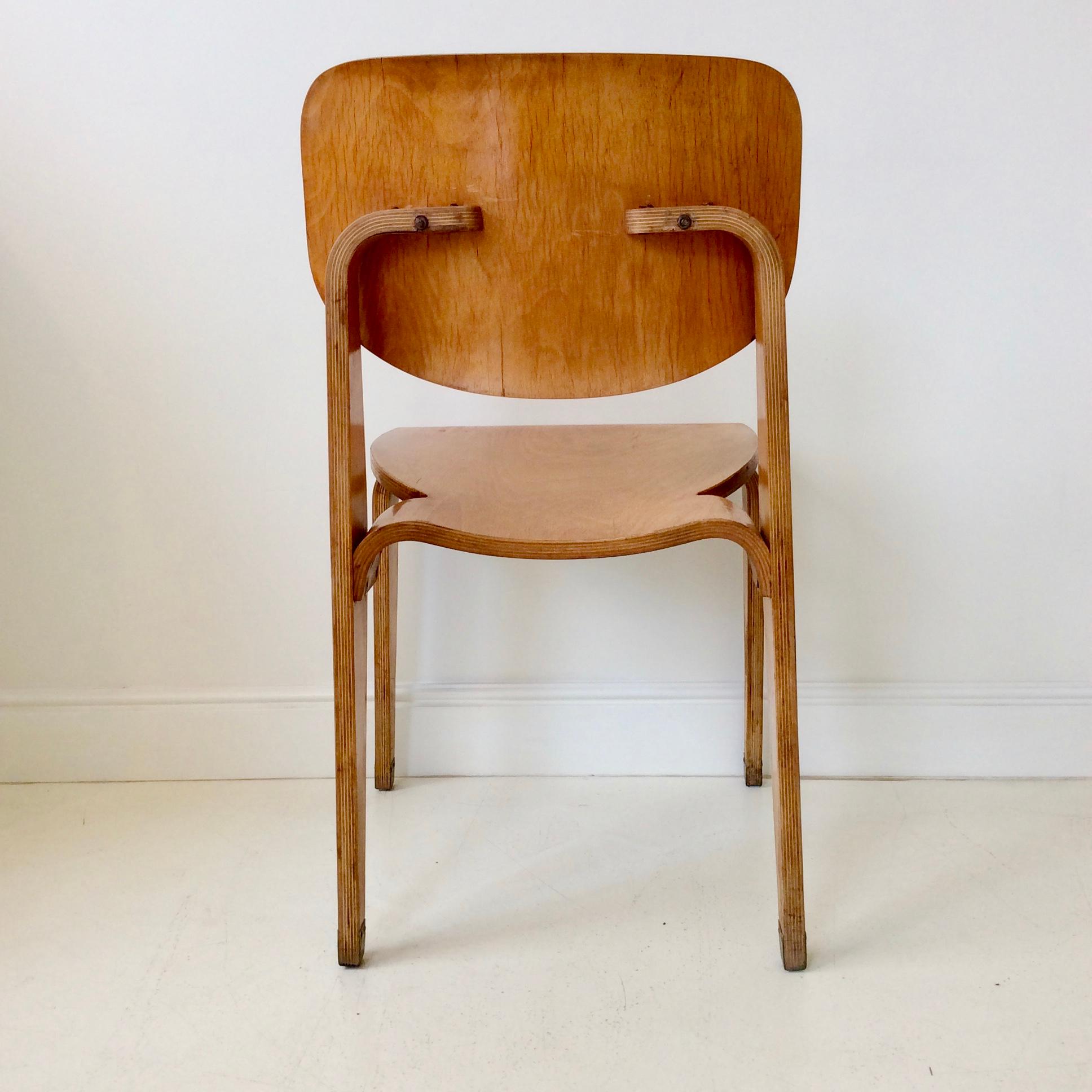 Corbetta Rare Plywood Chair, circa 1956, Italy In Good Condition In Brussels, BE