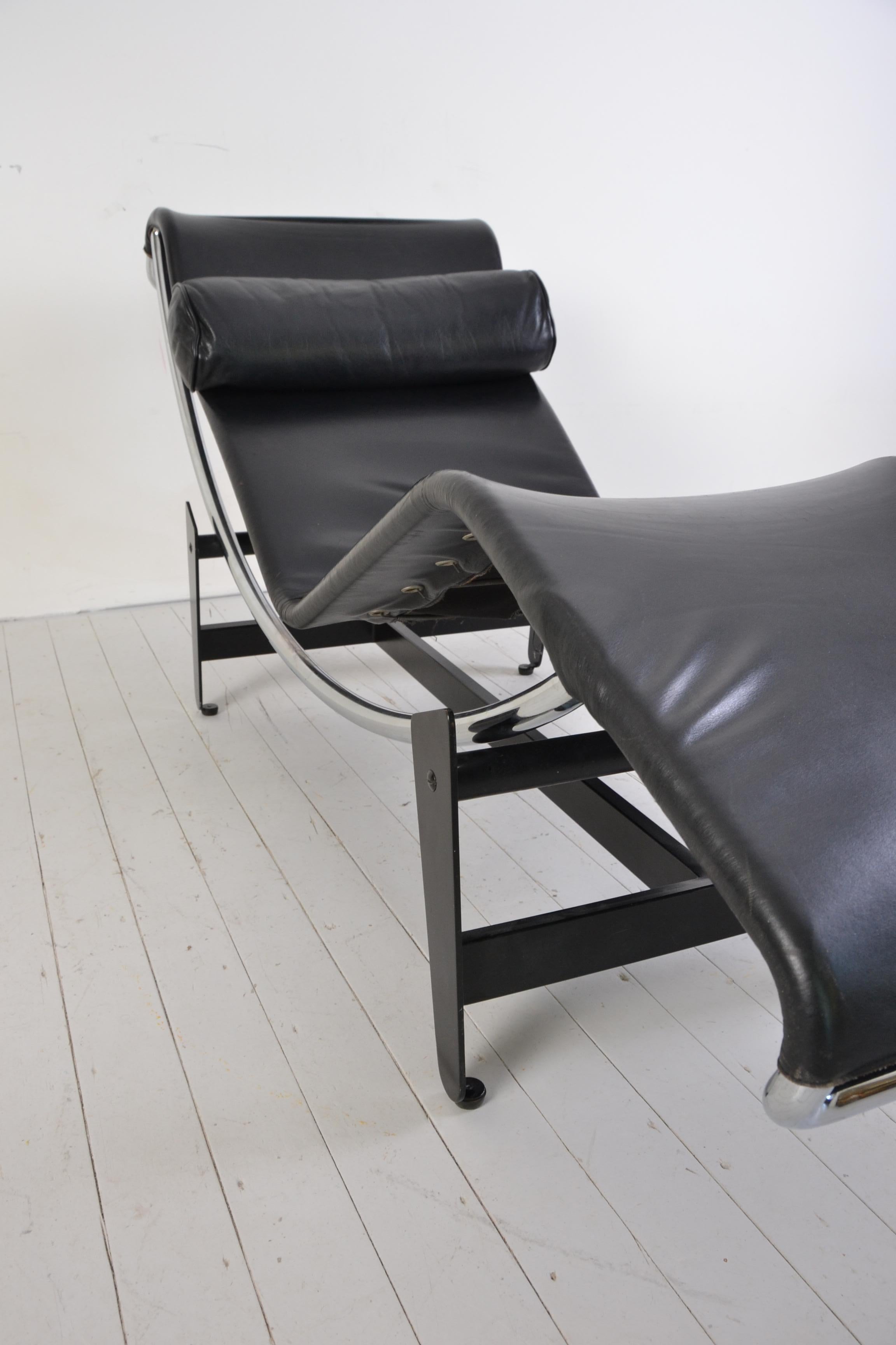 Corbusier B306 for Wohnbedarf 1955, Chaise Lounge In Good Condition For Sale In Untersiggenthal, AG