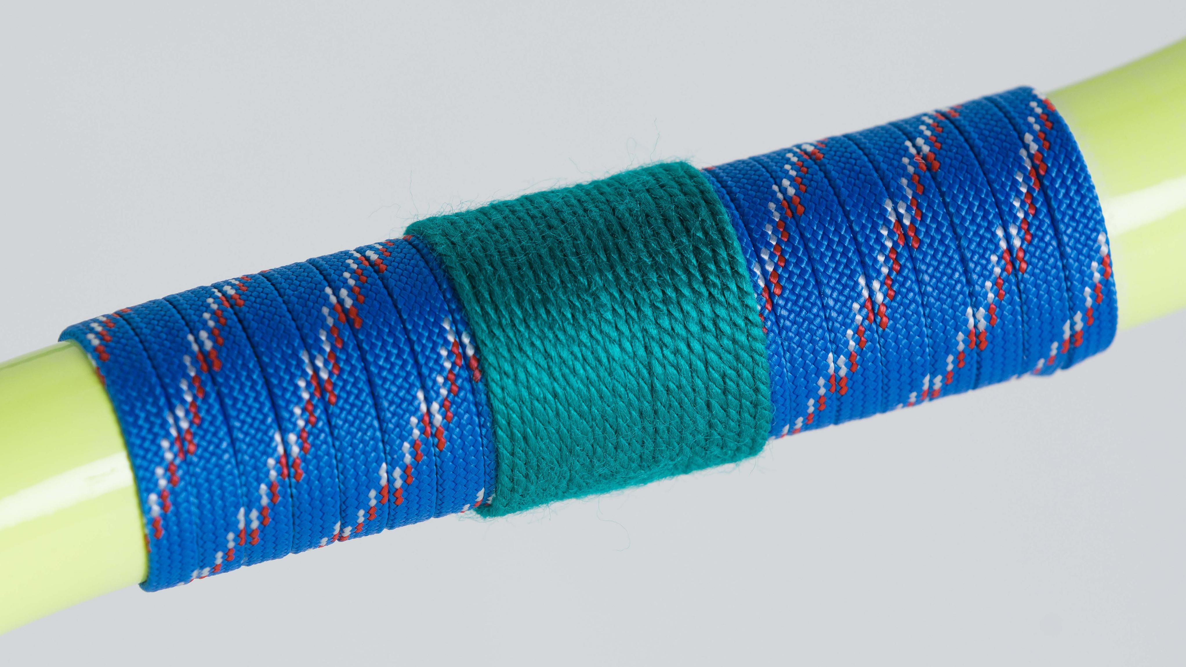 Cordage Table No.1 by Laura Casañas Maya

Steel, Various cords, Glass

L 52