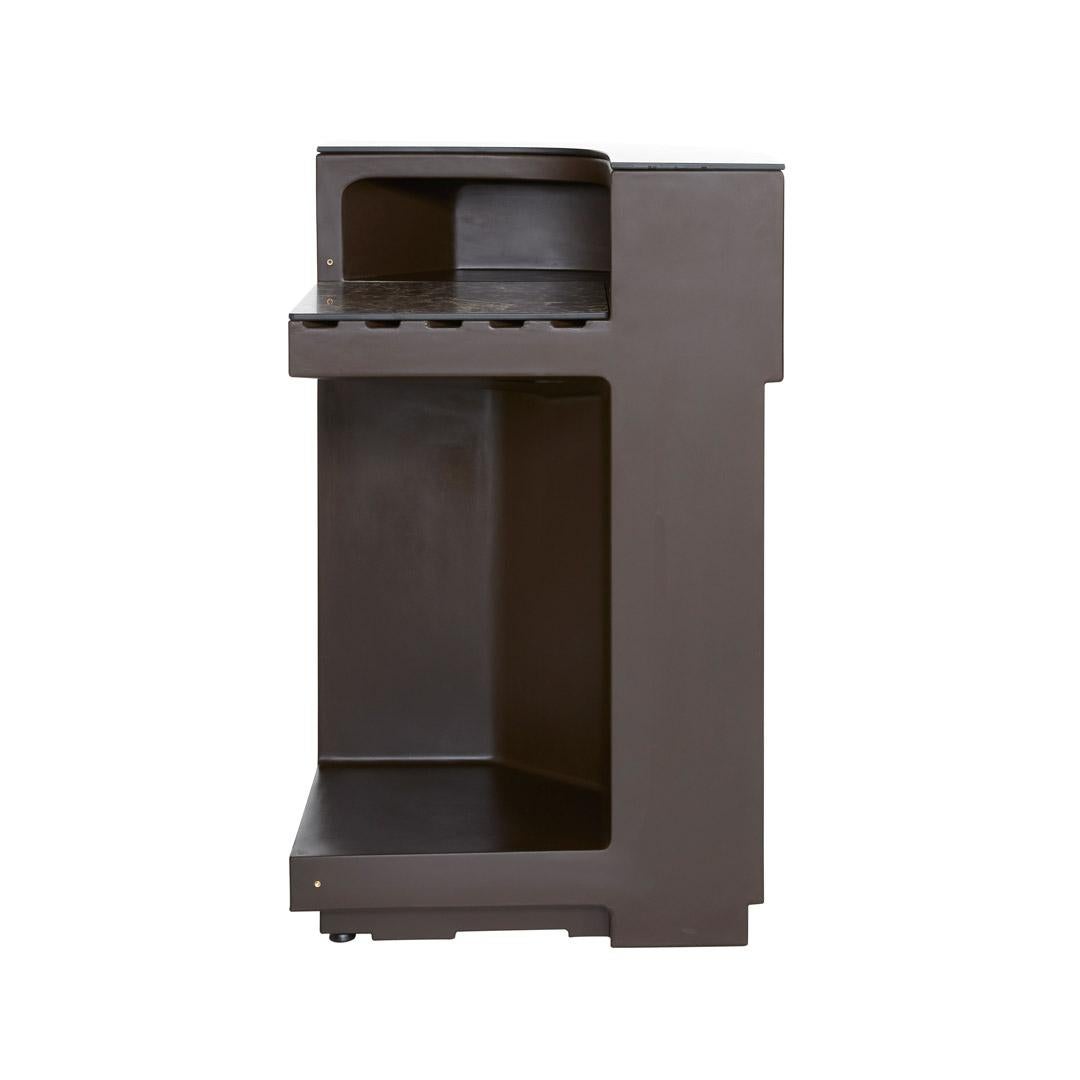Cordiale Corner Bar Counter by Roberto Paoli
Dimensions: D 70 x W 70 x H 110 cm.
Materials: Polyethylene.

This product is suitable for indoor and outdoor use. Available in a lighted version. Additional details on glass or steel can be added upon