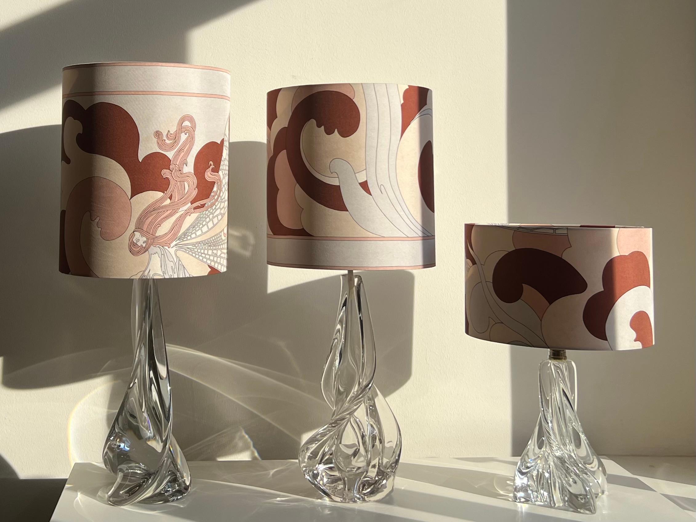 Lampada da tavolo Baccarat a batteria con paralume in seta vintage Pucci Col. MOP in vendita 8
