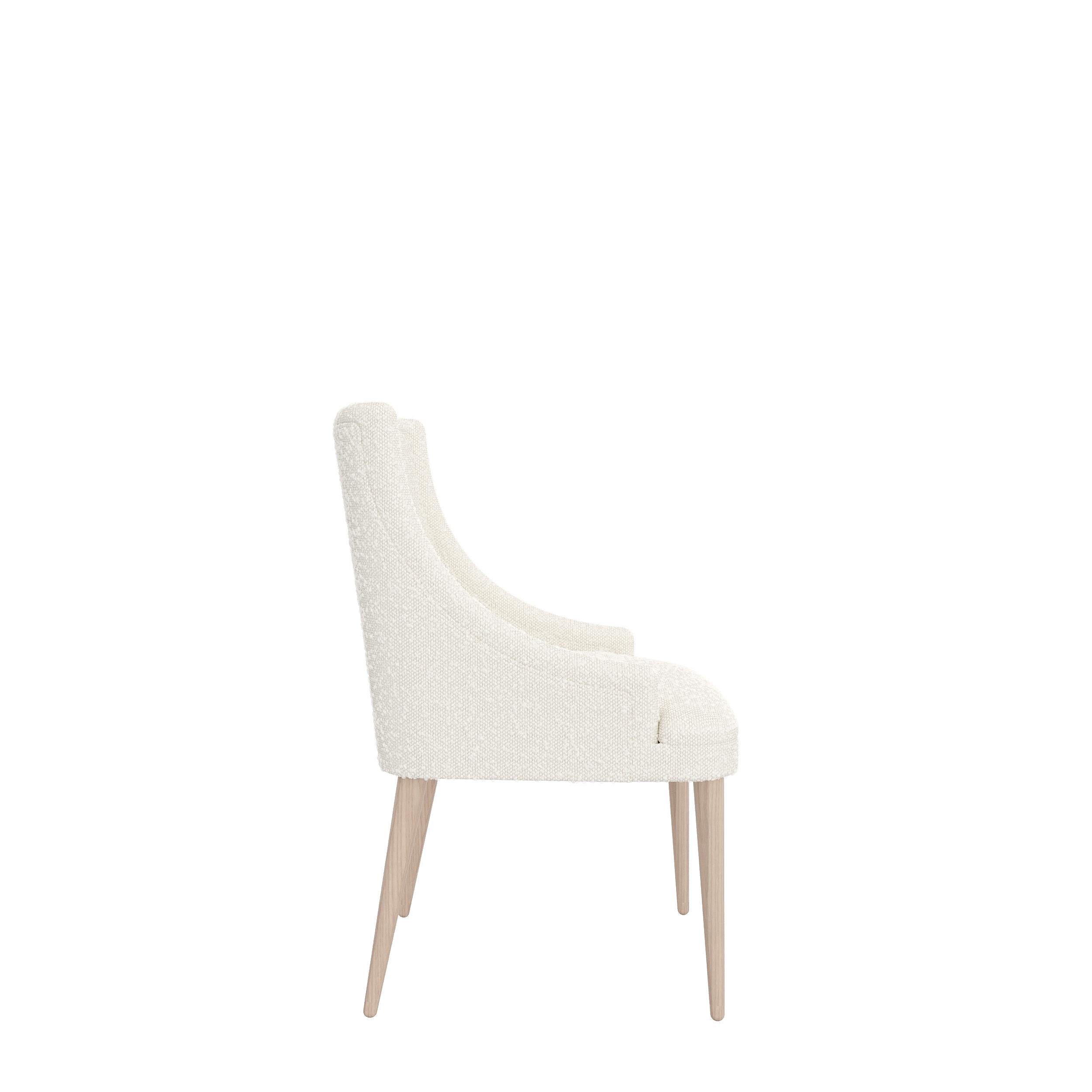 Modern CORDOBA S dining chair with solid wood legs For Sale