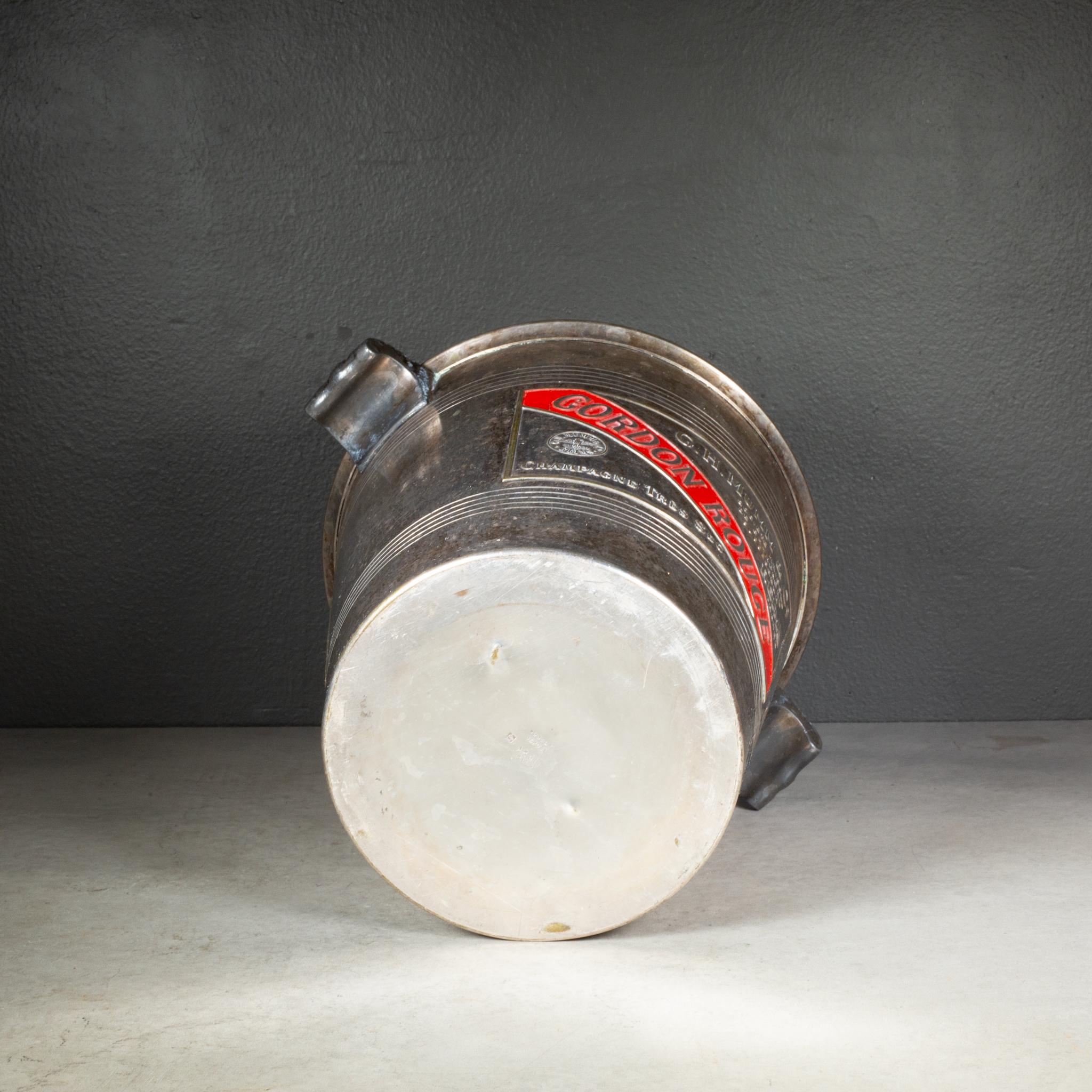 Cordon Rouge French Mumm Champagne Bucket c.1945-1960 Latón en venta