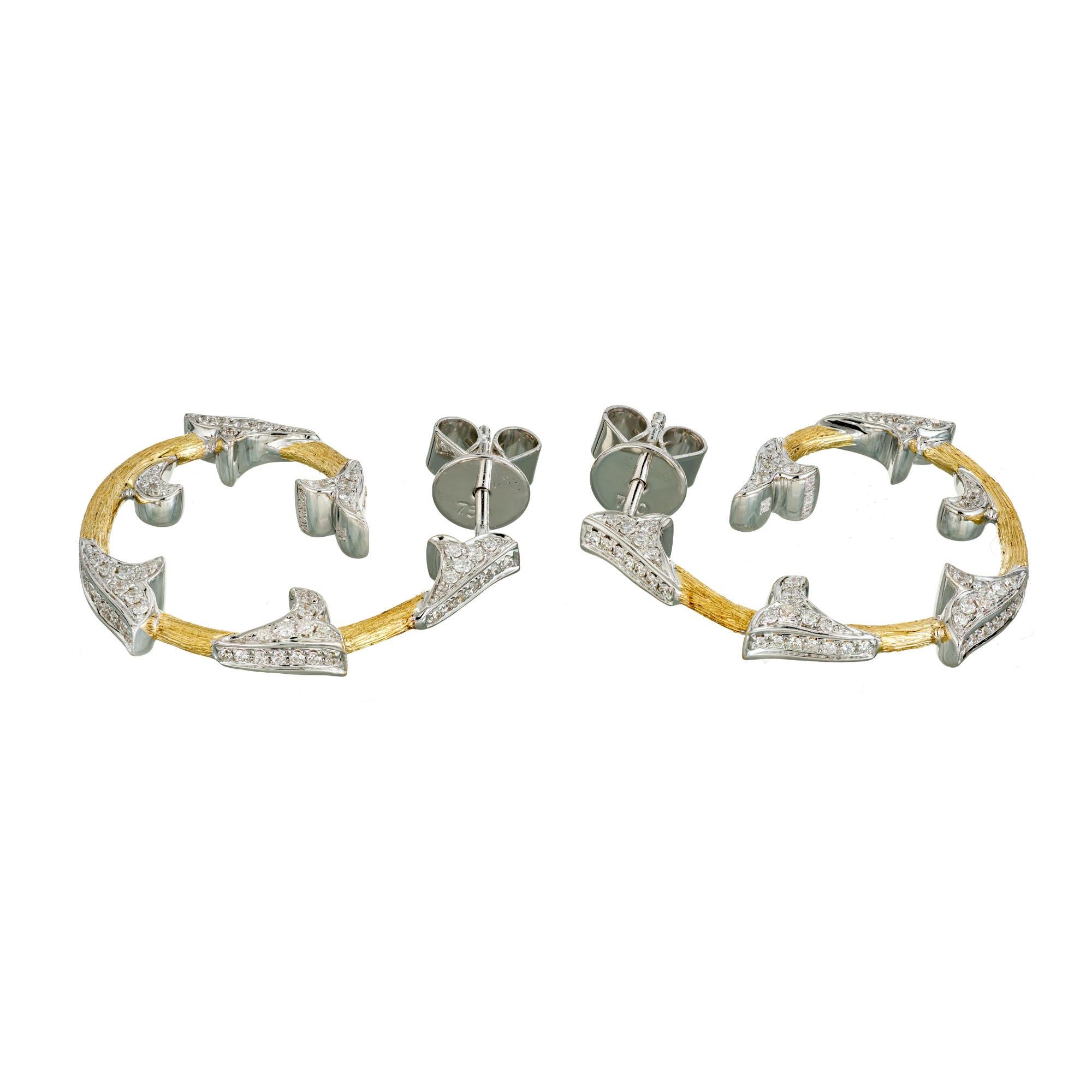 Taille ronde Cordova Boucles d'oreilles créoles en or jaune et blanc avec diamant en vente