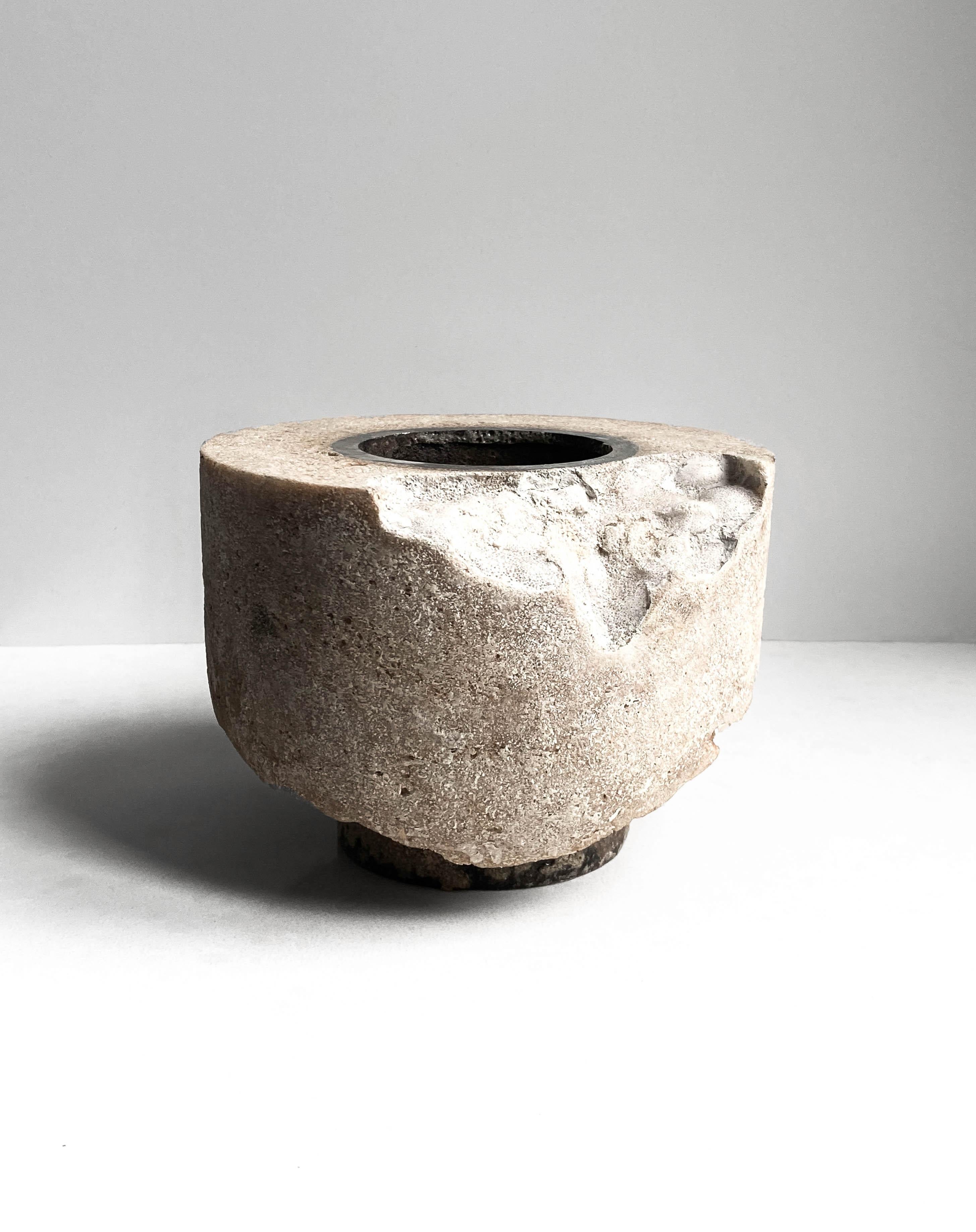 Post-Modern Cored Vessel by Cal Summers For Sale