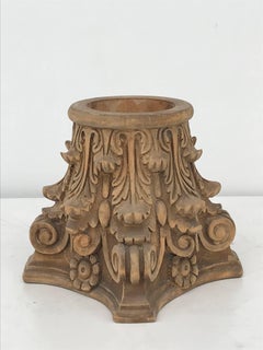 Corinthian Capital Planter