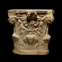 Capitel corintio. Romana, sur de la Península Ibérica, siglos I-III d. C. 36 cm