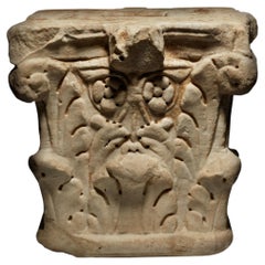 Capitel corintio. Romana, sur de la Península Ibérica, siglos I-III d. C. 36 cm