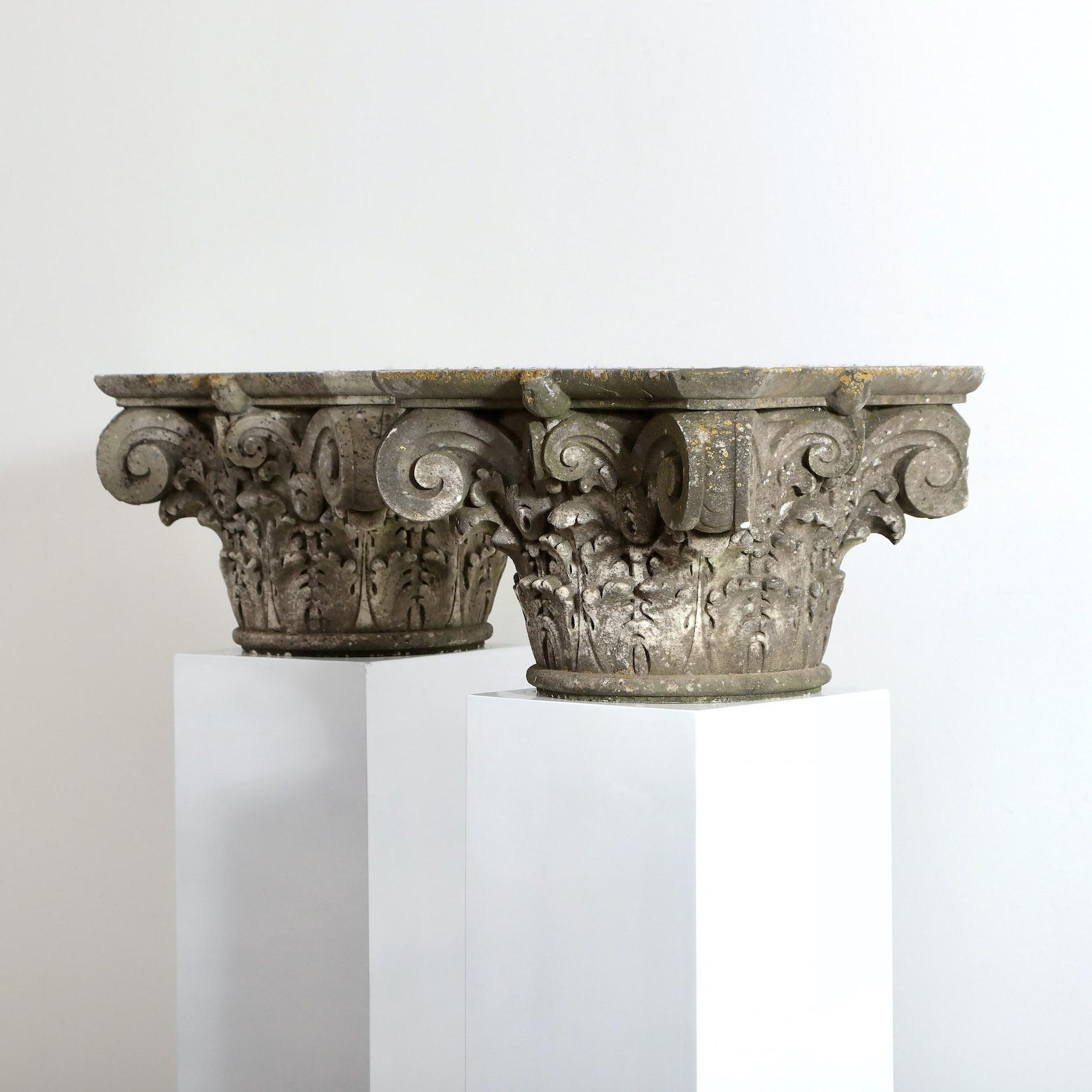 Corinthian Capitals In Good Condition In Petworth, GB