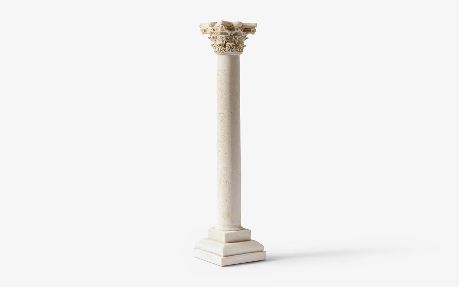 Weight: 2,5 kg

-Produced from pressed marble powder.
-Produced from the original molds of the works from the museum.
-Can be used indoors and outdoors.

Columns named after the ancient Greek city of Corinth, BC. It originated in Athens in the 5th