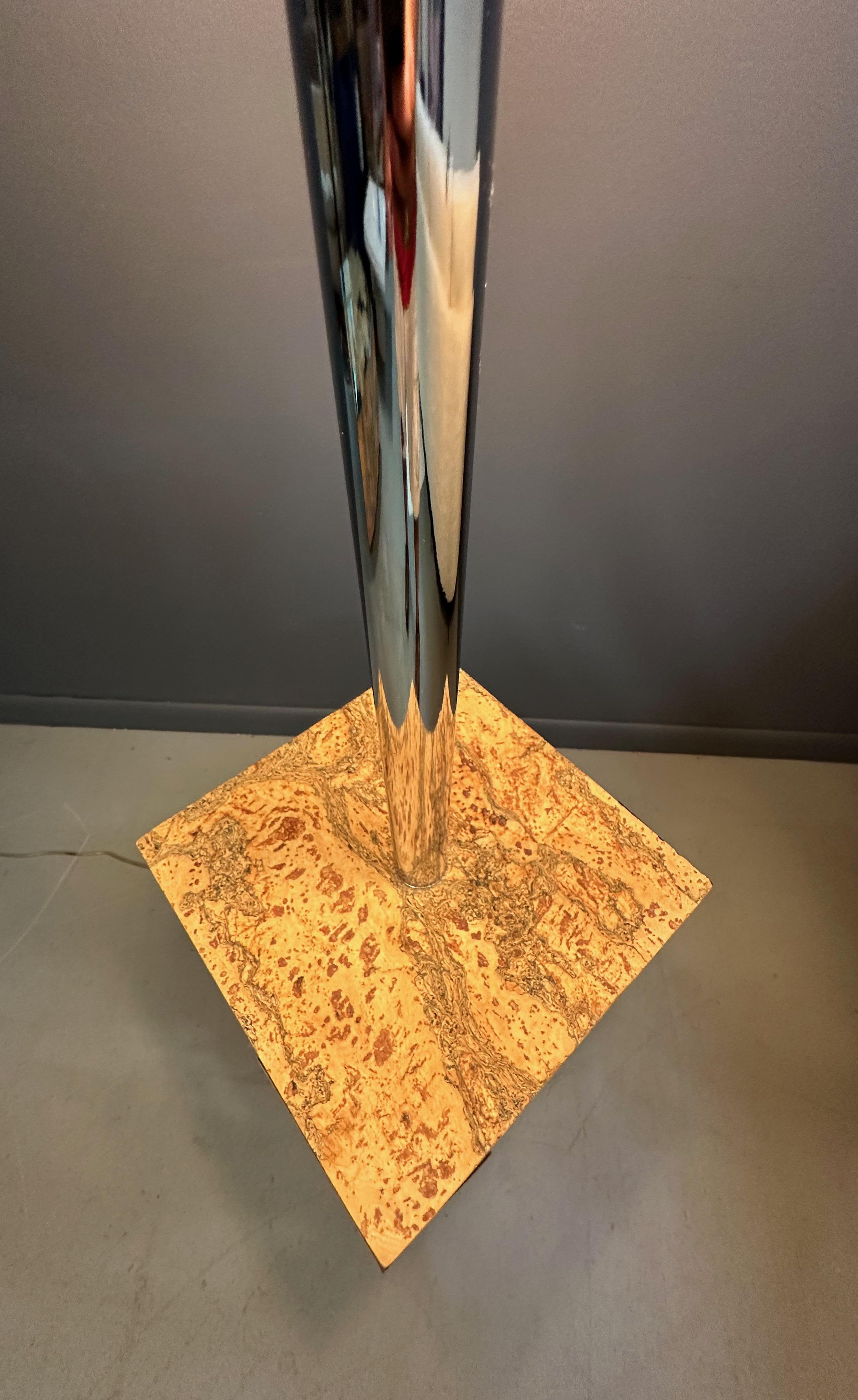 Bouchon Lampadaire en liège et acier inoxydable dans le style de Paul Evans en vente