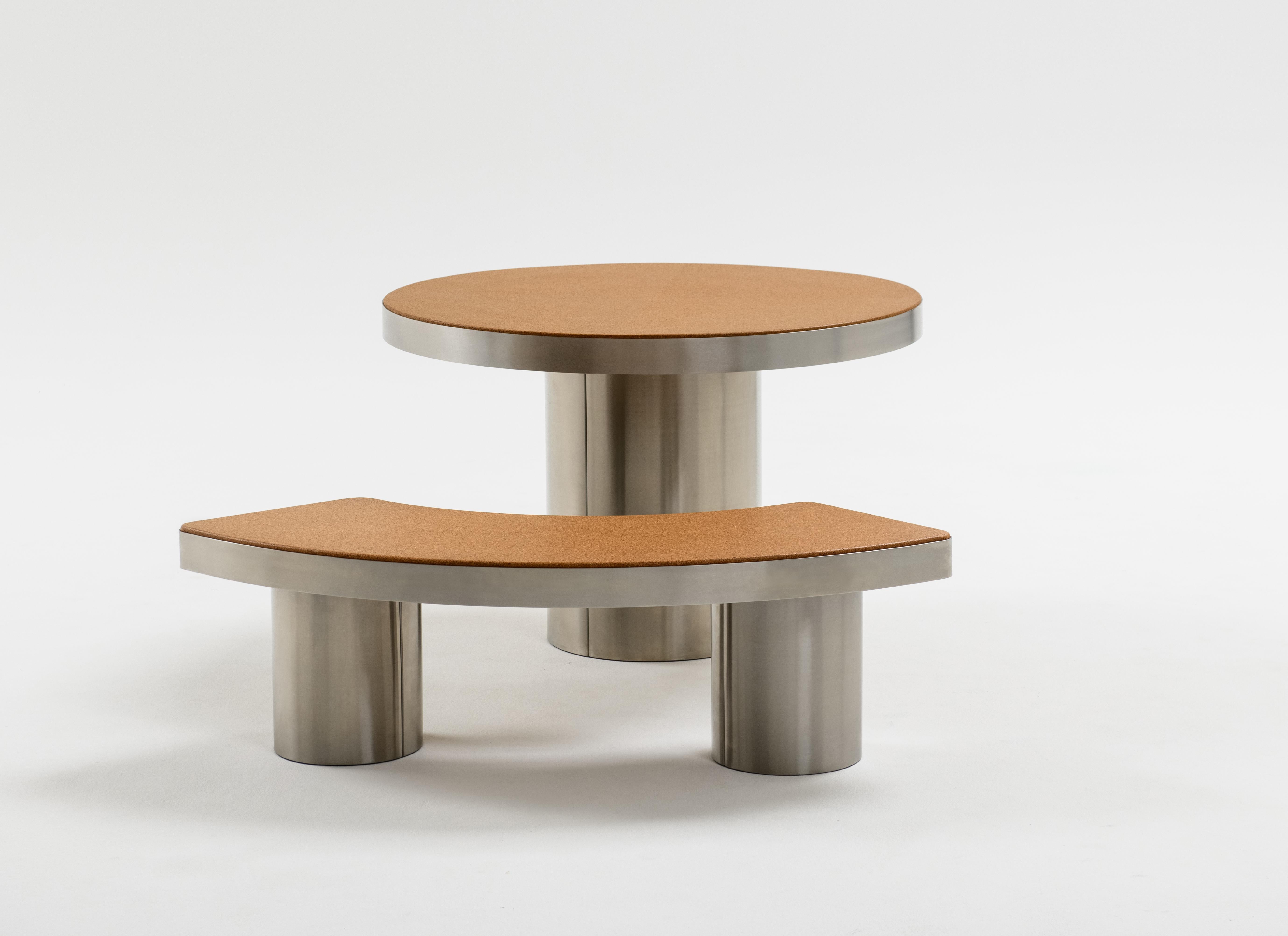 Moderne Table de salle à manger en liège par Studio AHEAD en vente