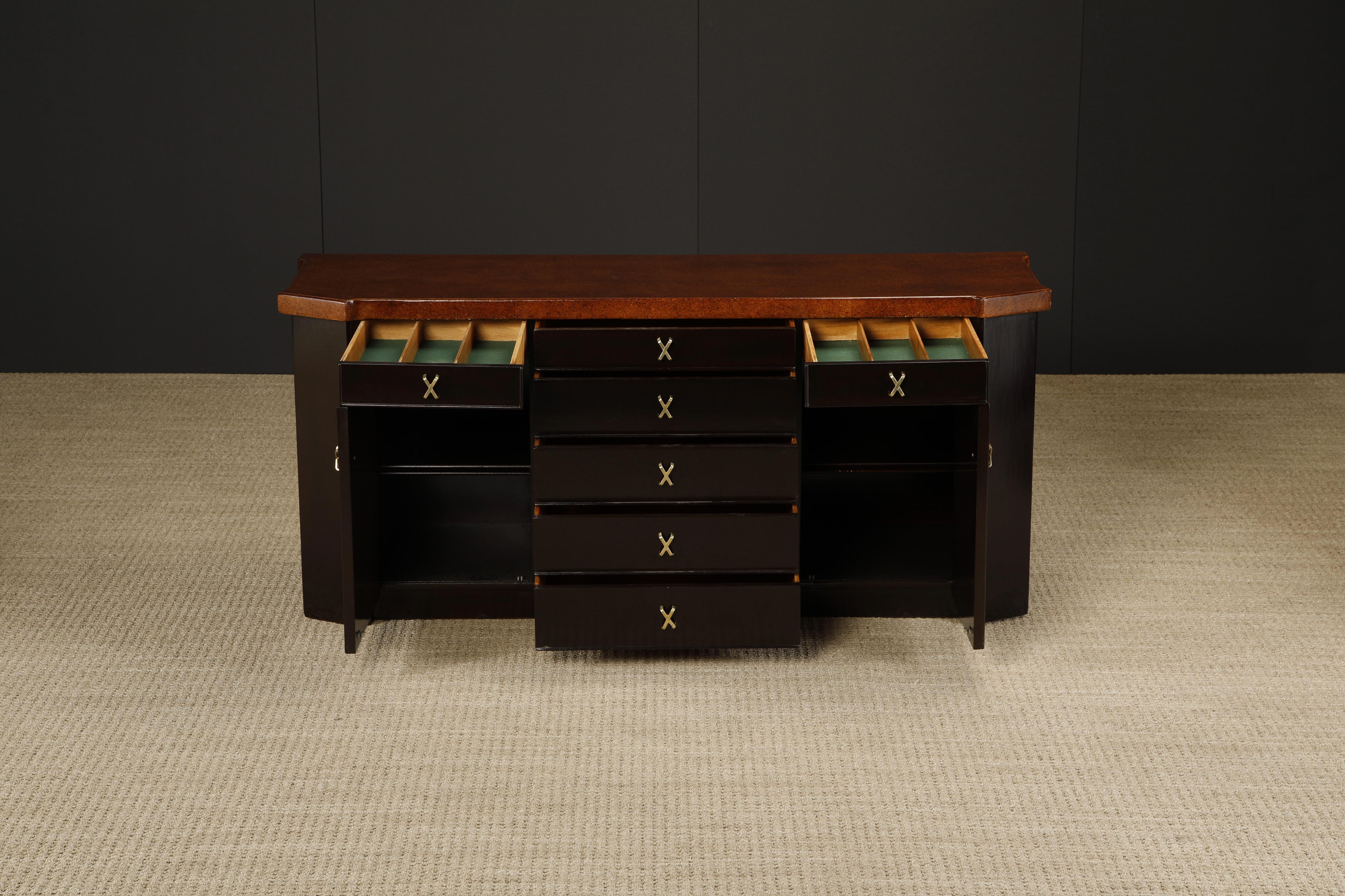 Sideboard/Kommode aus Kork von Paul Frankl für Johnson Furniture, ca. 1950er Jahre, signiert (amerikanisch) im Angebot