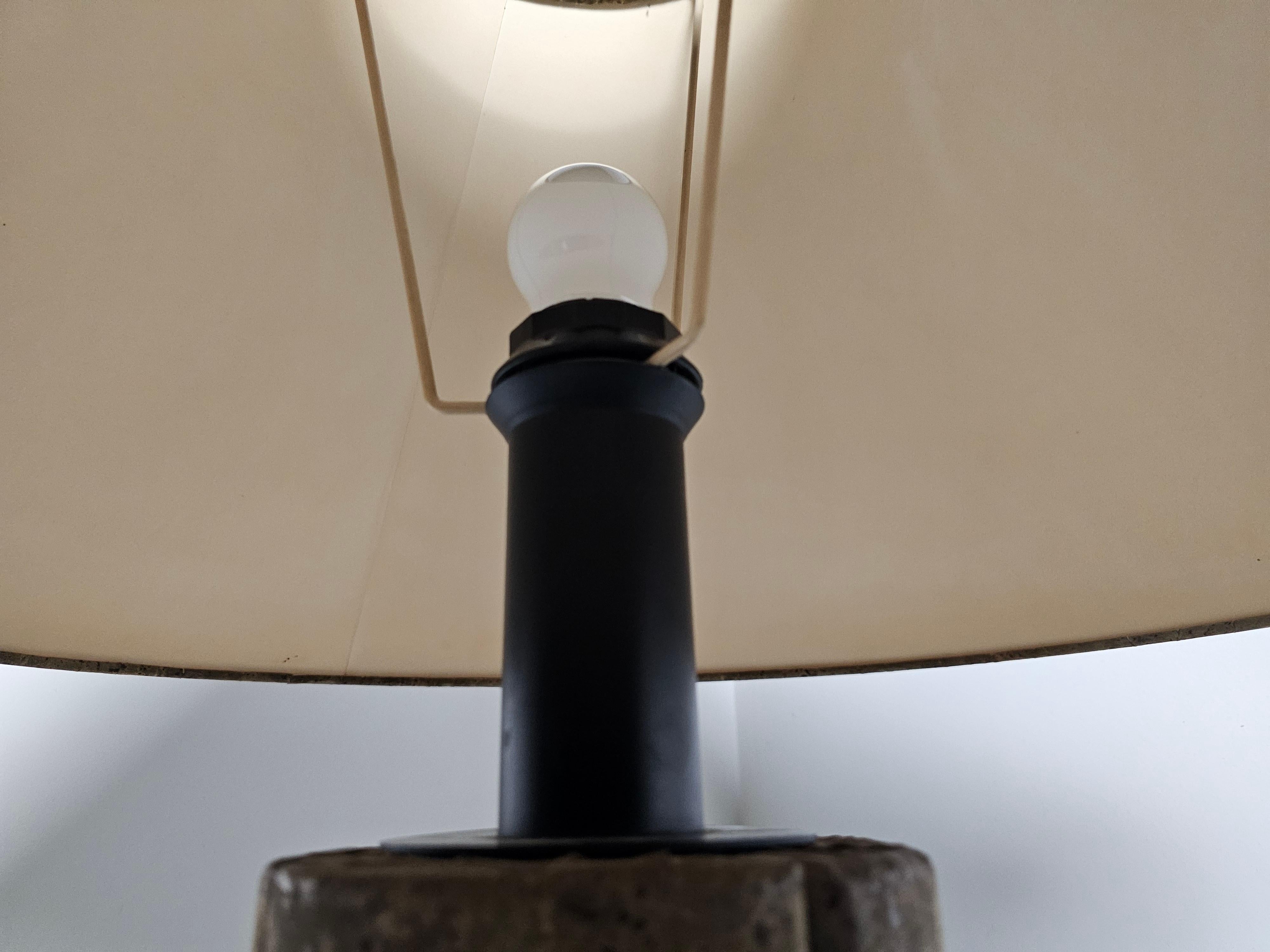 Cork table lamp by Ingo Maurer and Wilhelm Zanoth for Design M, 1970s For Sale 1