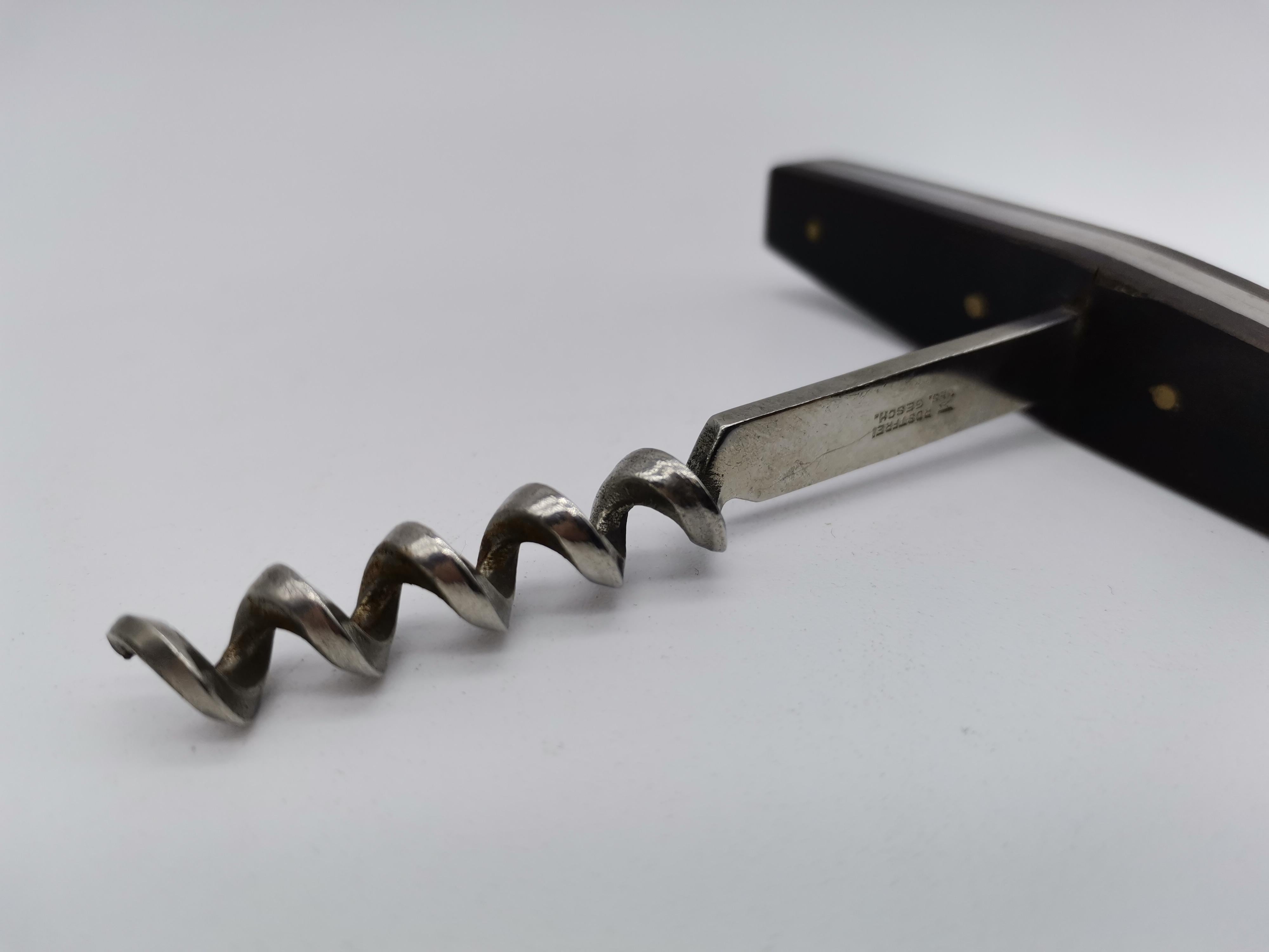Un tire-bouchon, manche en corne par Carl Auböck.