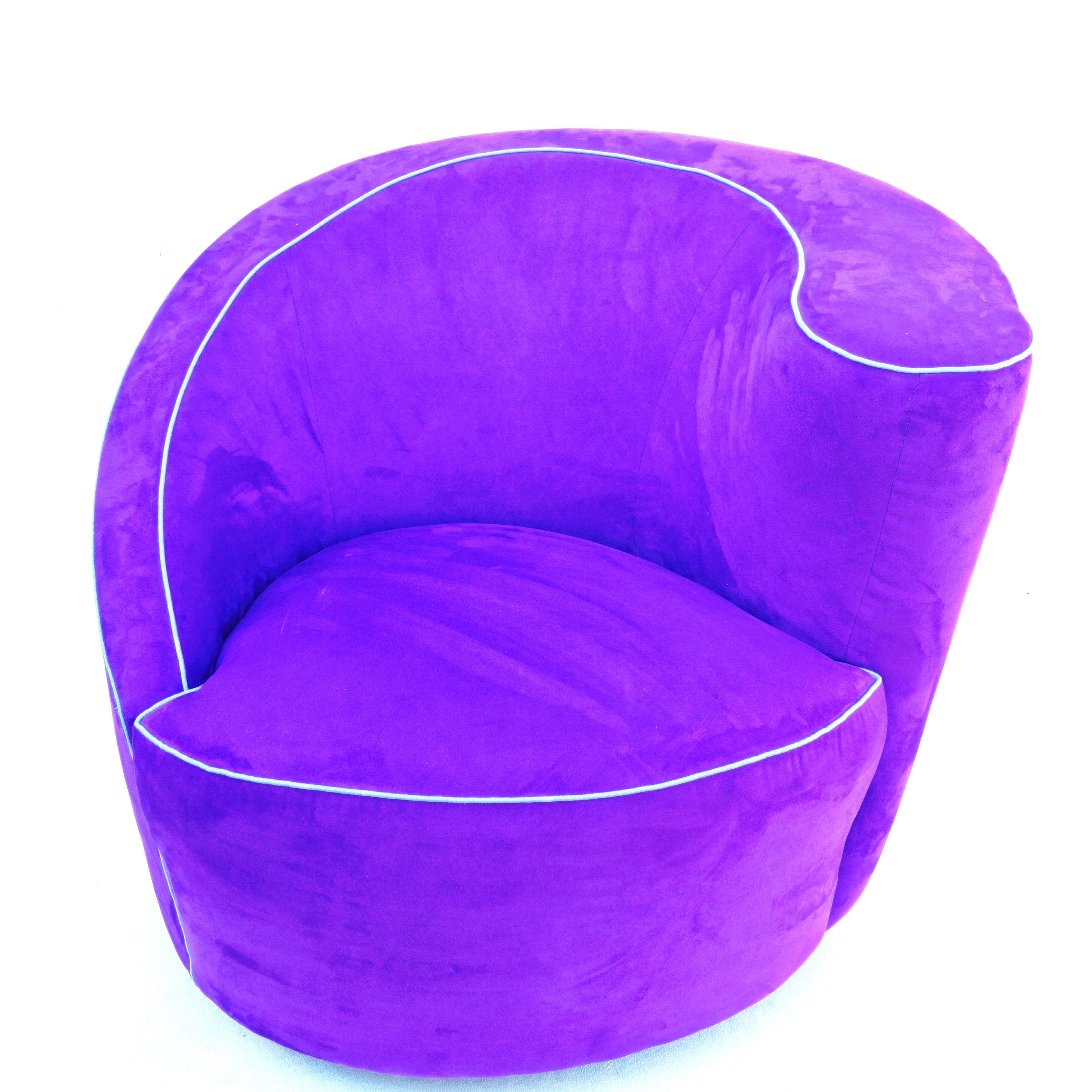 Corkscrew Purple Modern Contemporary Swivel Lounge Chair Sessel (Moderne) im Angebot