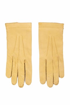 Corn Yellow Subtly Crackled Smooth Leather Gloves with Seam Detailing, c. 1970s