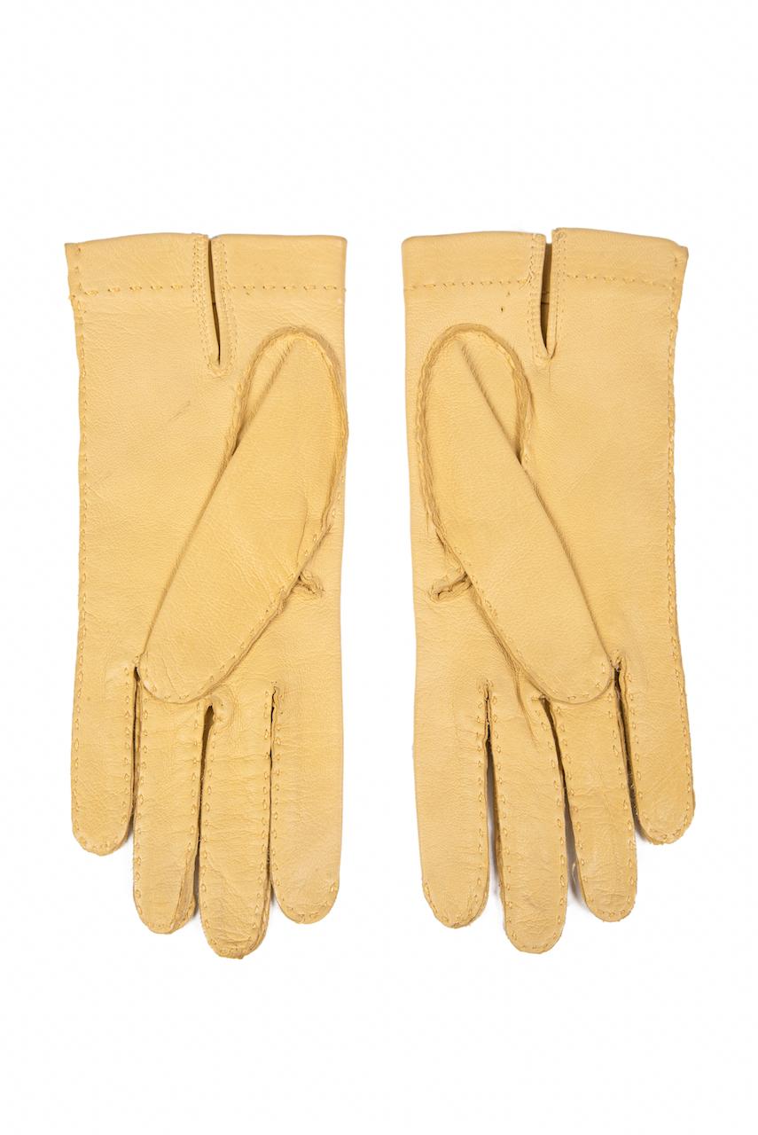 corn gloves