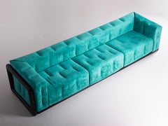 Cornaro 300 Sofa by Carlo Scarpa in Green Chenille Velvet