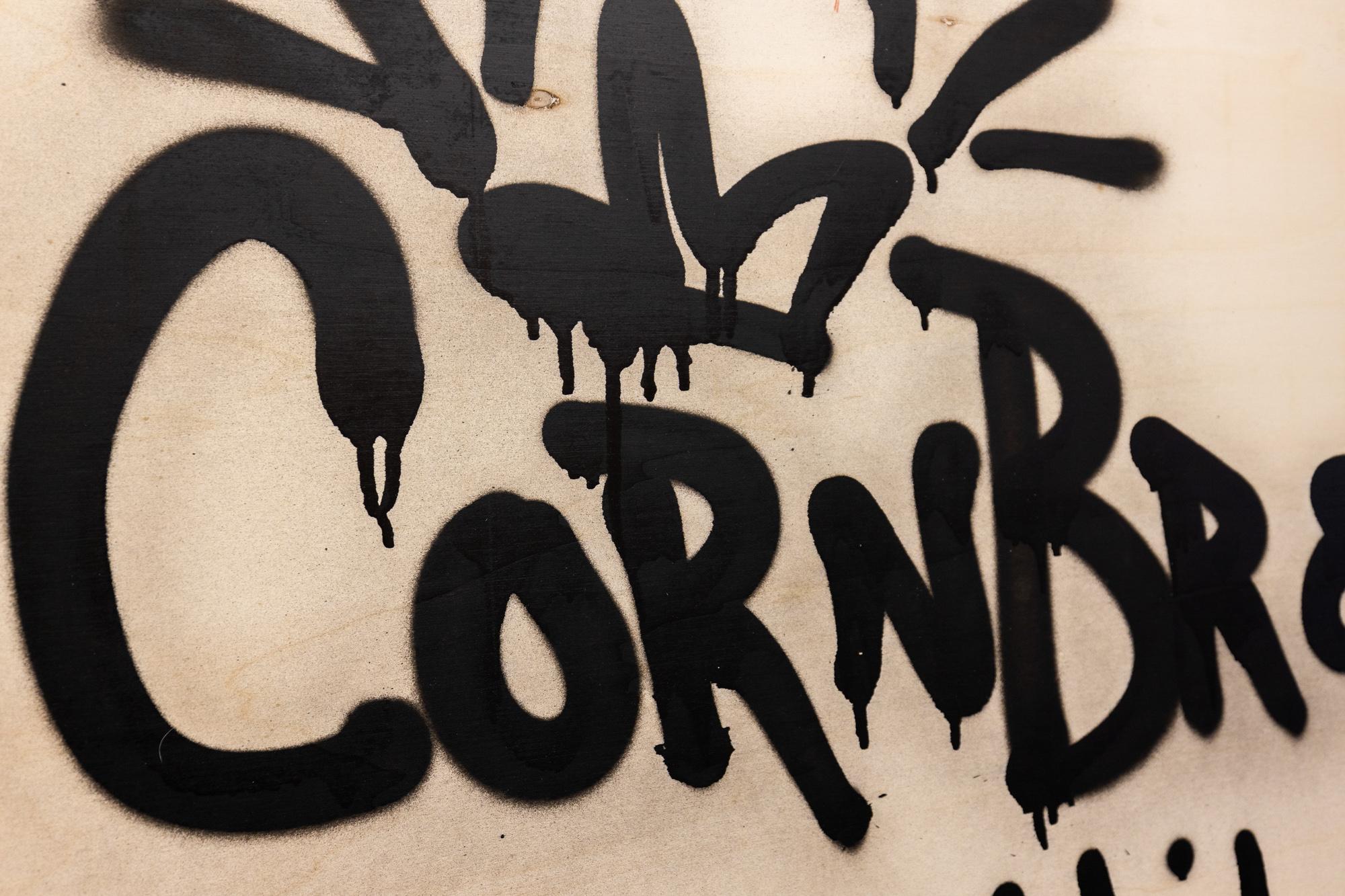„Fresh Cut: Cornbread Philly“, Acryl auf Holz, Graffiti, Street Art im Angebot 2