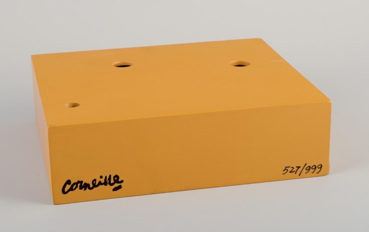 Corneille, artista Cobra. Juego de vino escultórico de madera y resina. en venta 2