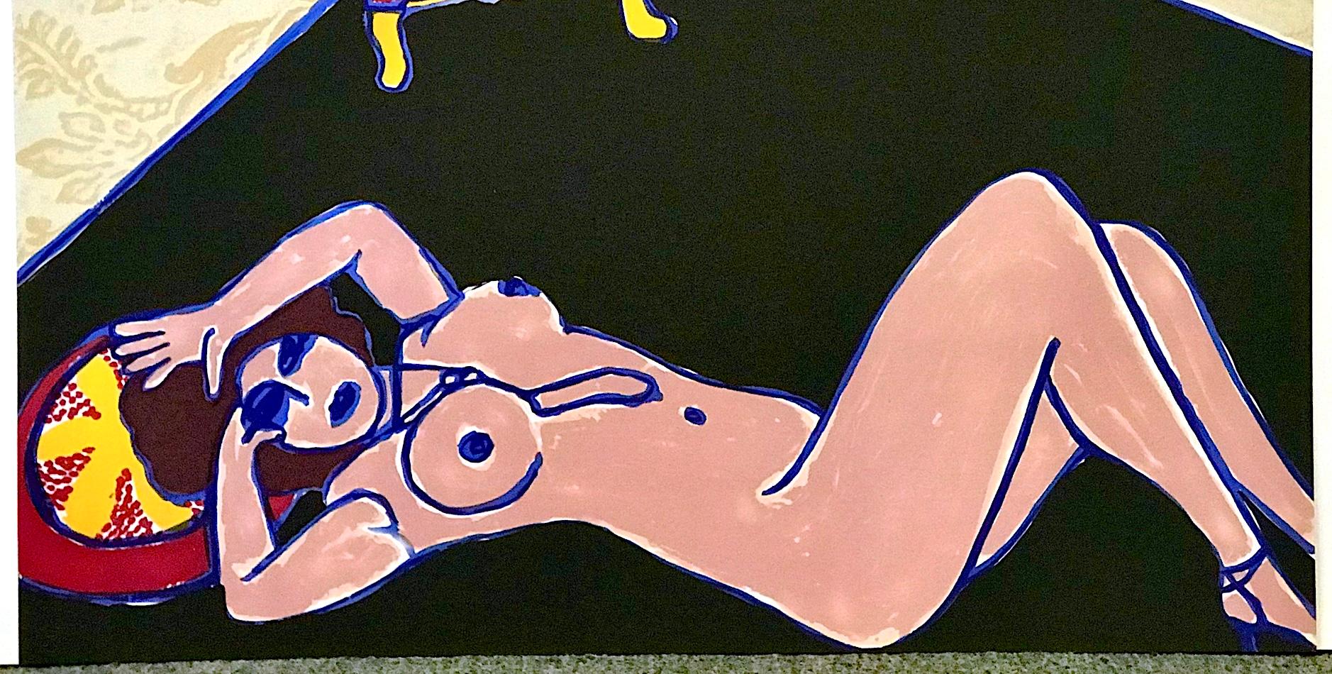 LE TAPIS NOIR Litografía firmada, Desnudo reclinado, Papel pintado de damasco, Sillón rojo en venta 2