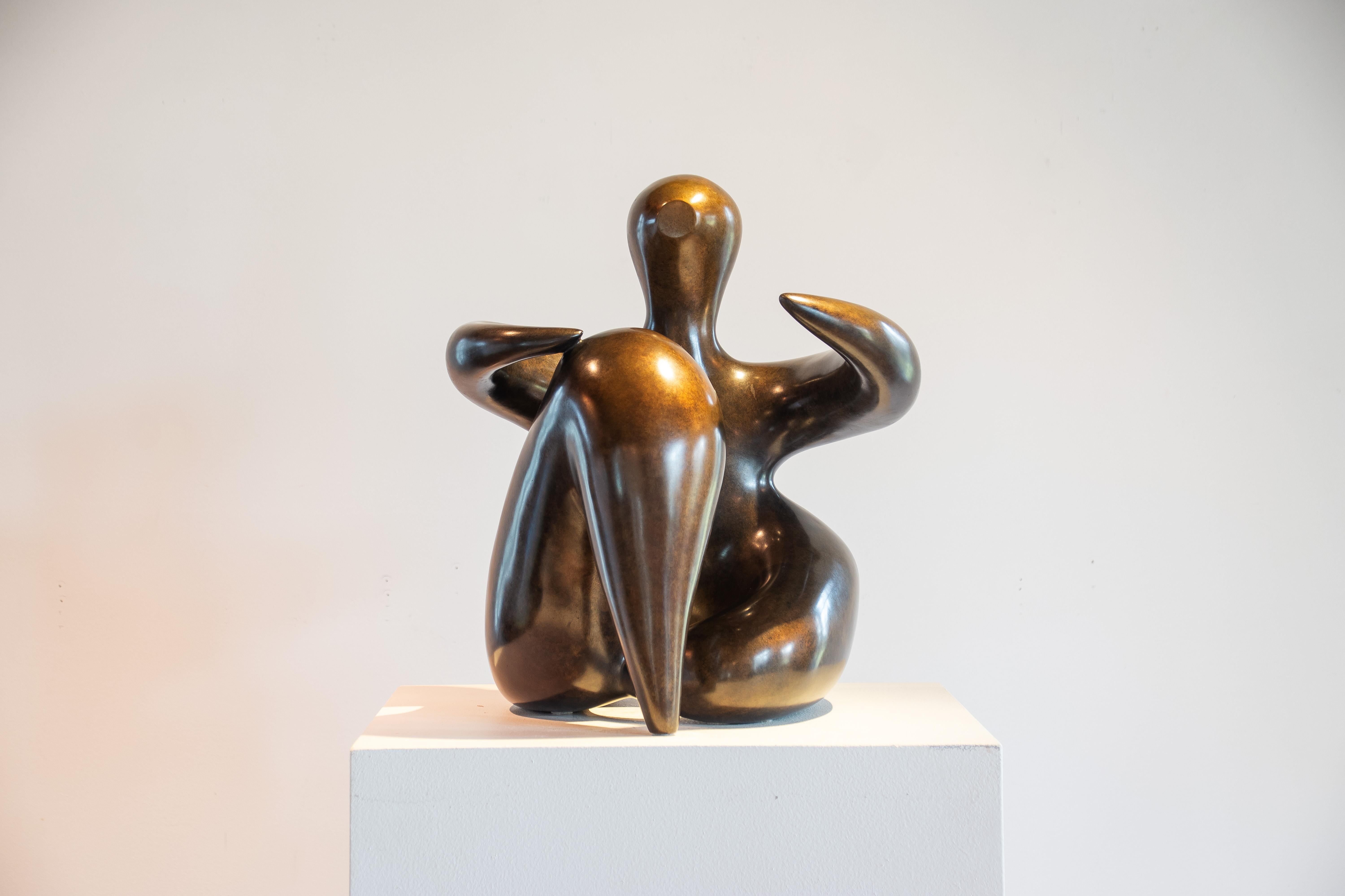Cornelia Kubler Kavanagh Figurative Sculpture - Maria Martinez
