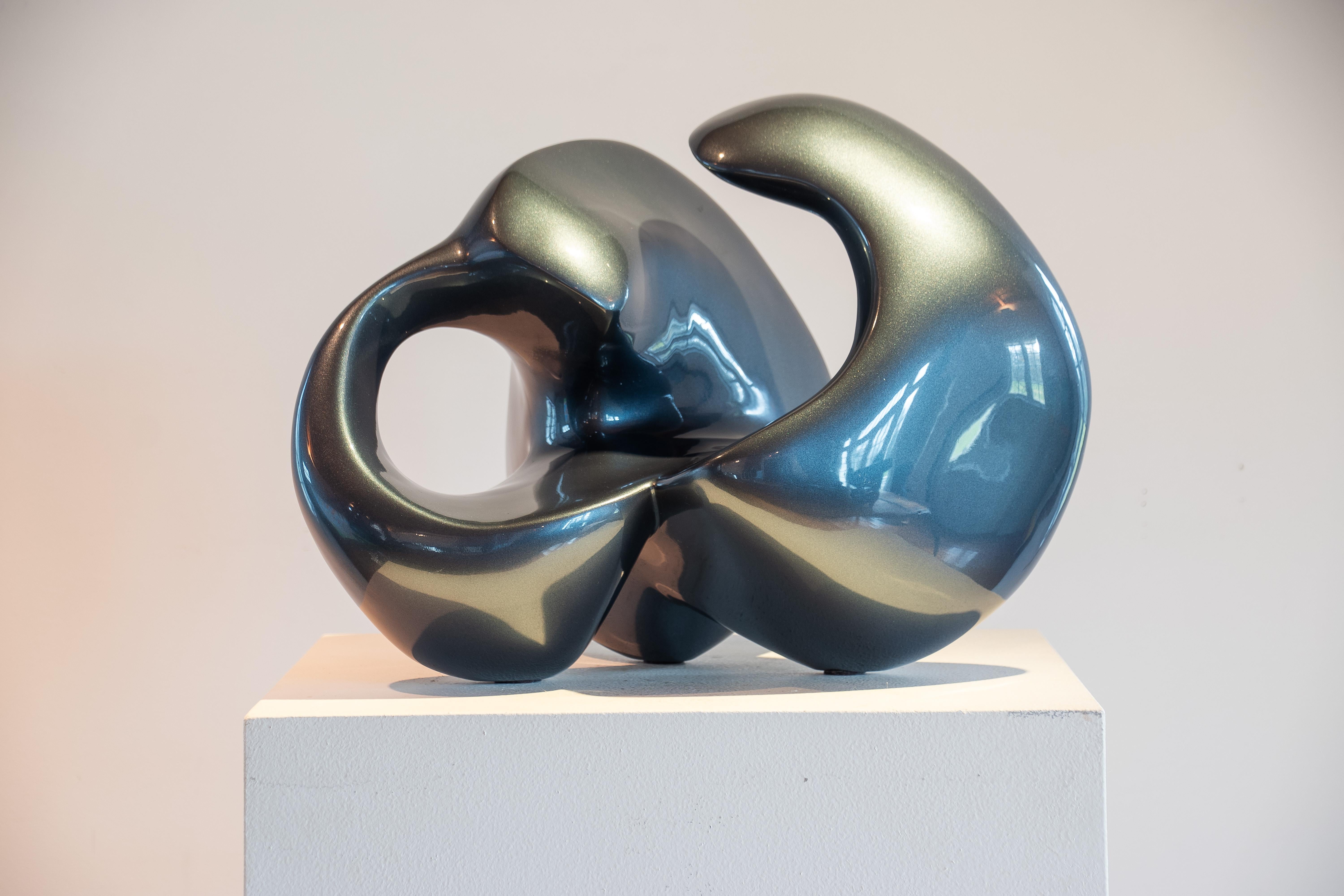 Cornelia Kubler Kavanagh Figurative Sculpture - Reclining figure II