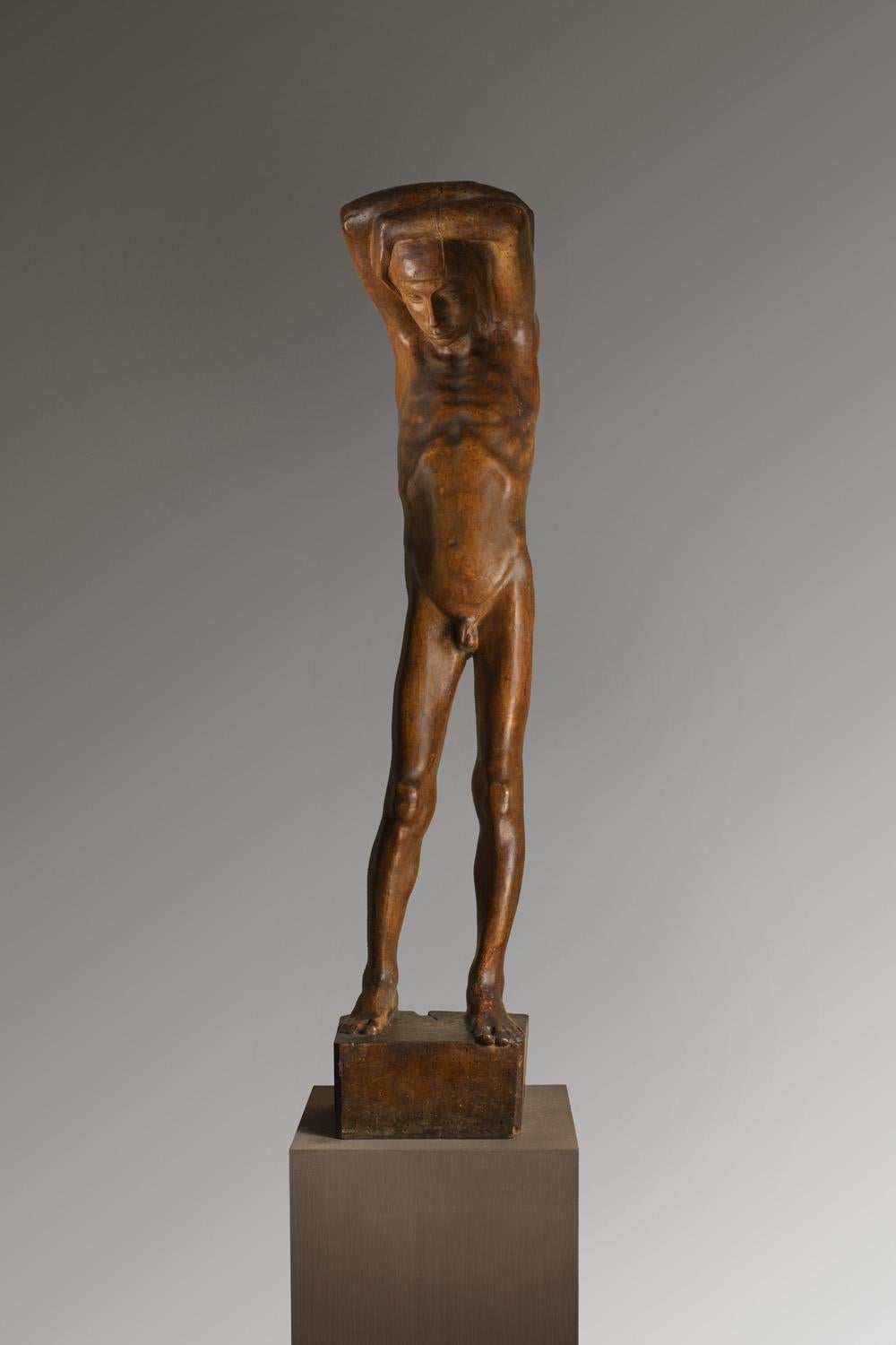 Scultura figurativa toscana in legno ritratto maschile del novecento - Sculpture di CORNELIO PALMERINI