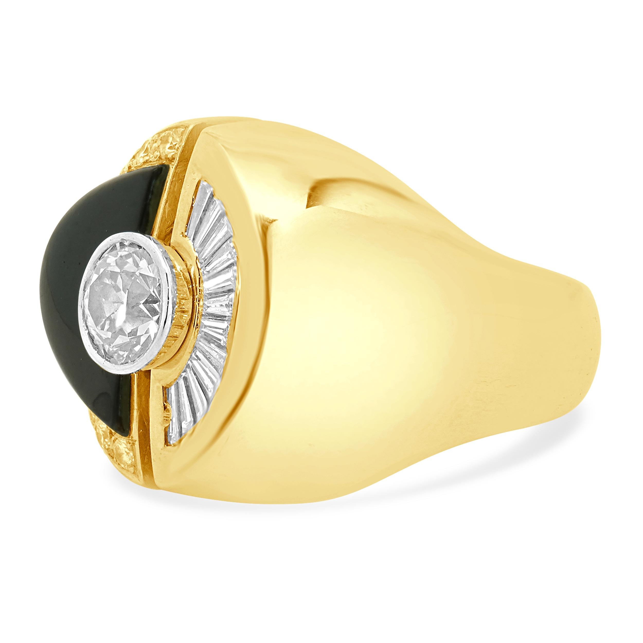 Round Cut Cornelis Hollander 18 Karat Yellow Gold Diamond and Onyx Men’s Ring For Sale