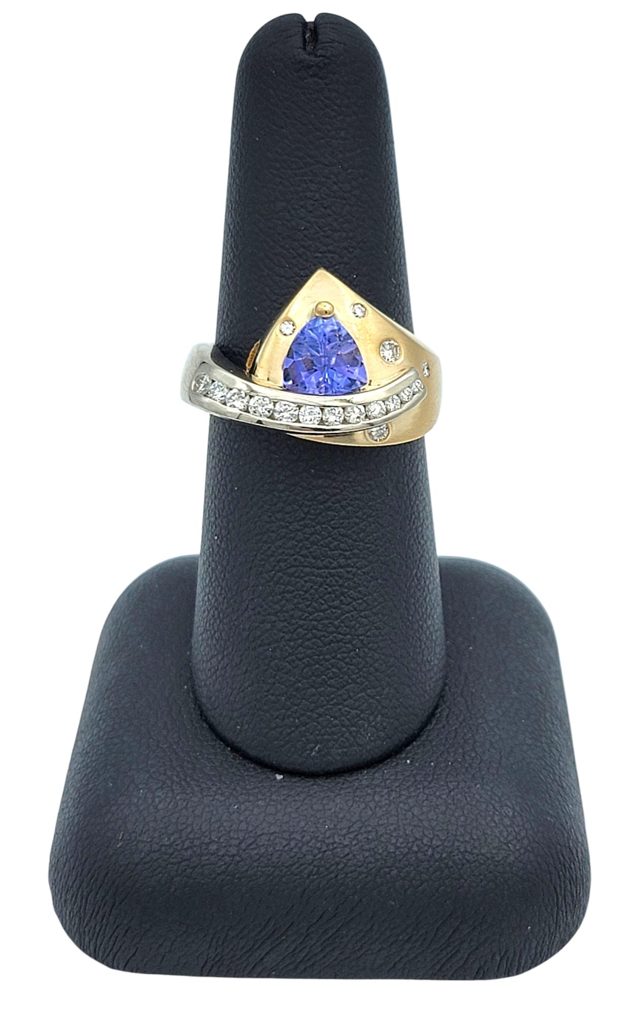 Cornelis Hollander Tanzanite & Diamond Contemporary Two-Tone 14 Karat Gold Ring For Sale 5