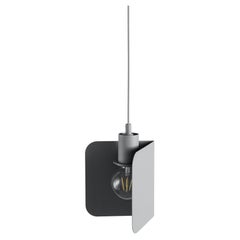 Grande lampe suspendue d'angle grise par +kouple