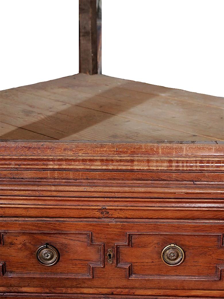 Eckschrank, Louis XIV.-Stil, 18. Jahrhundert im Angebot 1