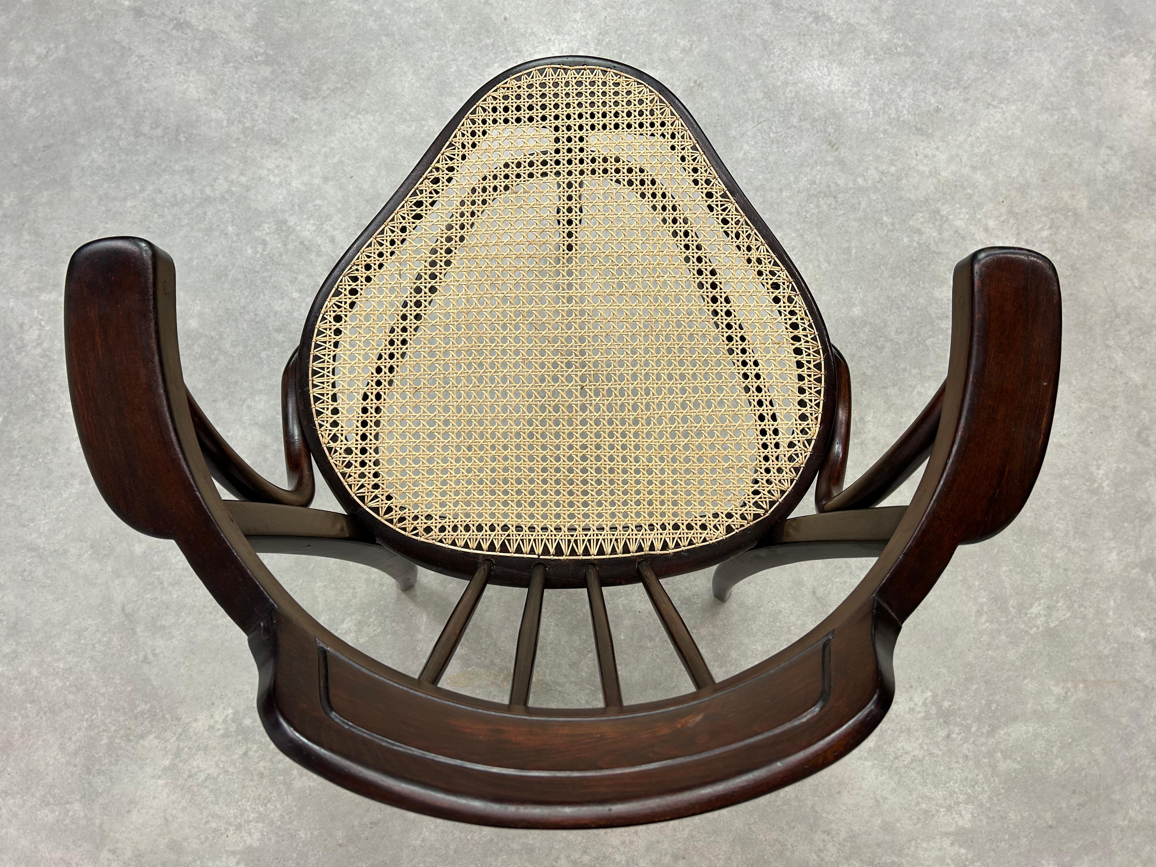 Fauteuil d'angle n°6 de J&J Kohn en vente 5