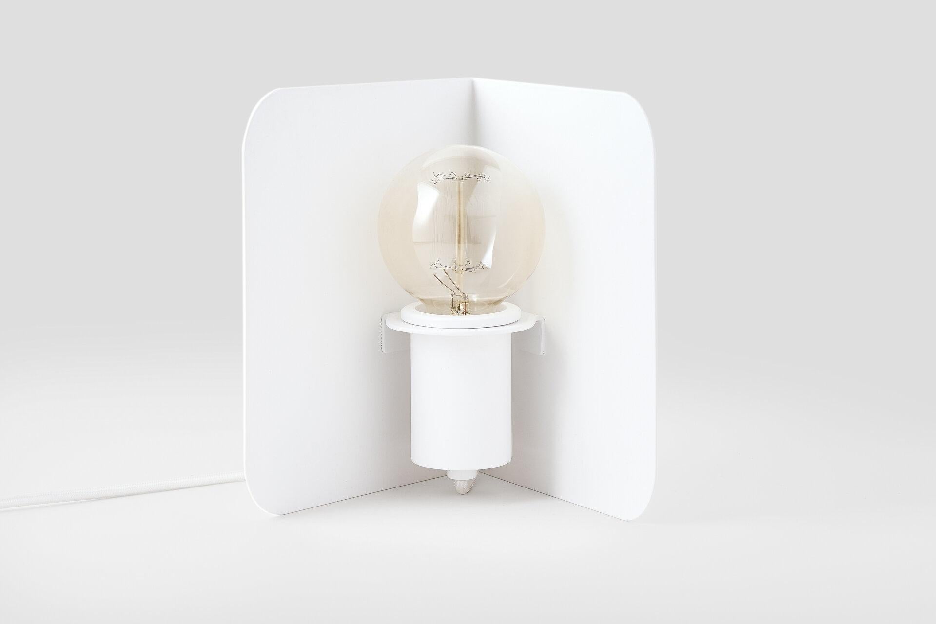 Ukrainien Lampe de table d'angle corail de +kouple en vente