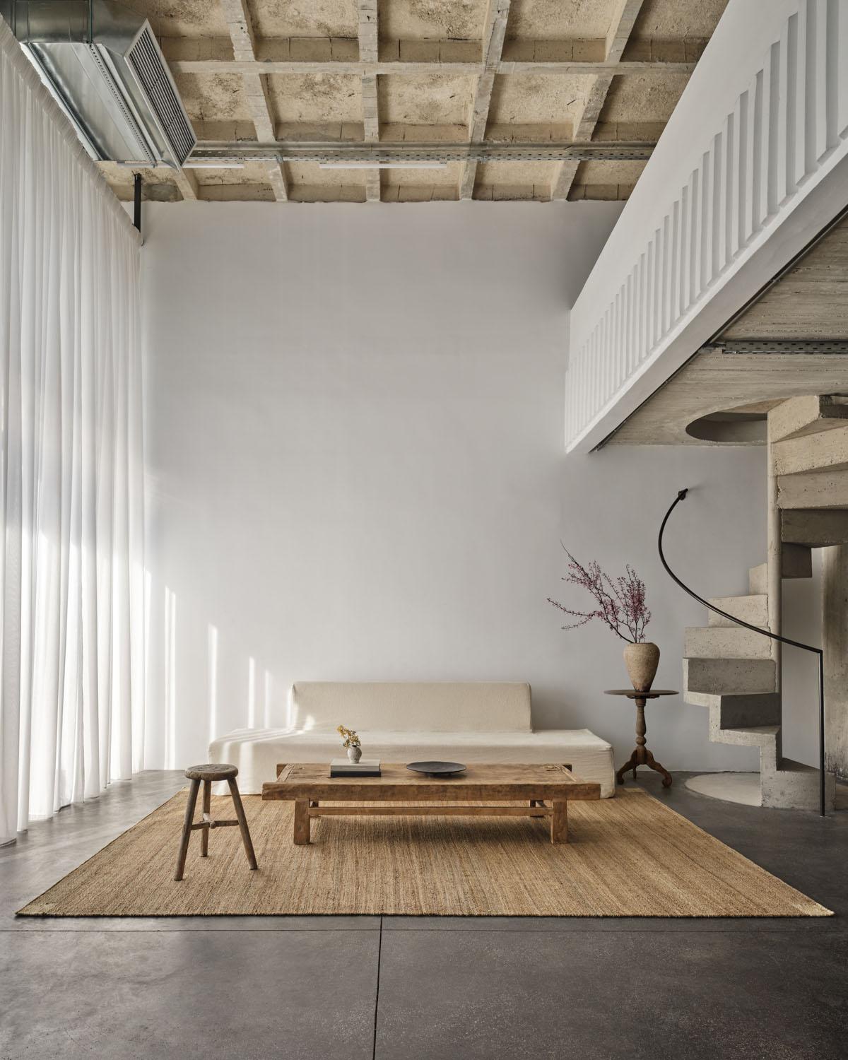 Cremefarbener Teppich „Corner“ im Jute-Stil im skandinavischen Design (21. Jahrhundert und zeitgenössisch) im Angebot
