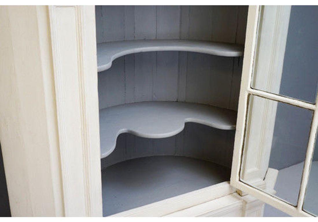 Corner Cupboard, 1700s, Pine For Sale 2